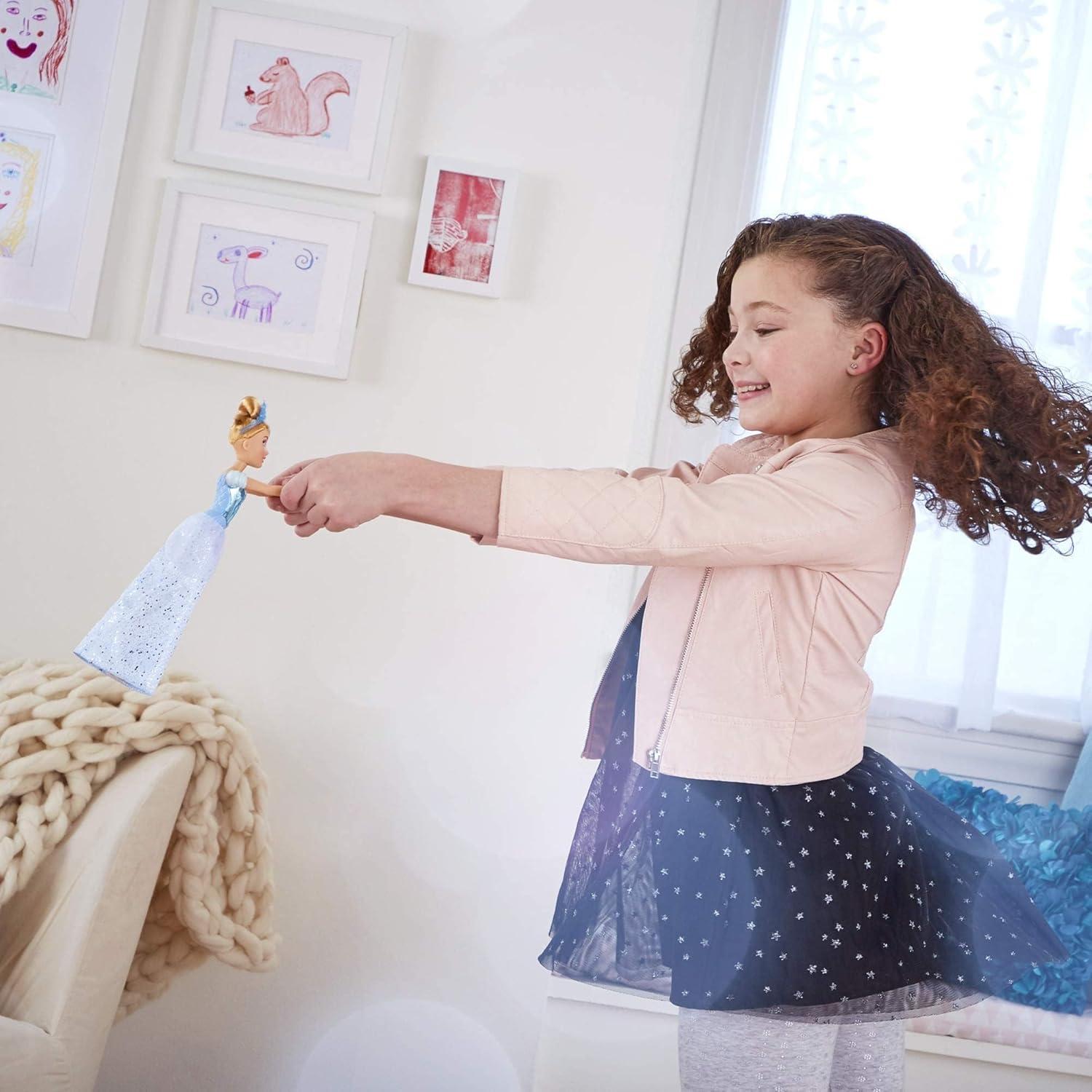 Muñeca Cinderella Royal Shimmer Hasbro con Falda y Accesorios