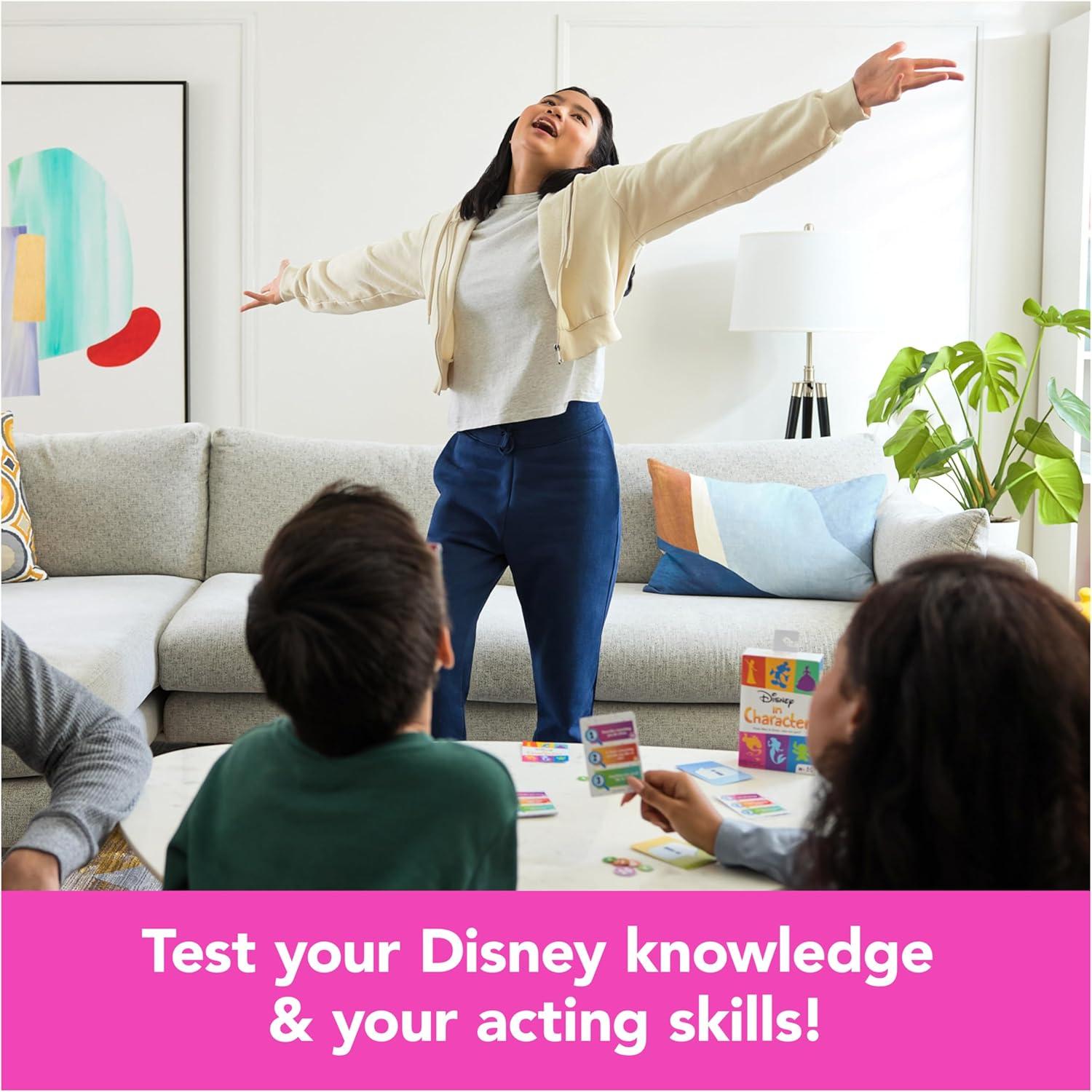 Juego de Cartas Disney en Personaje Spin Master - 2-4 Jugadores