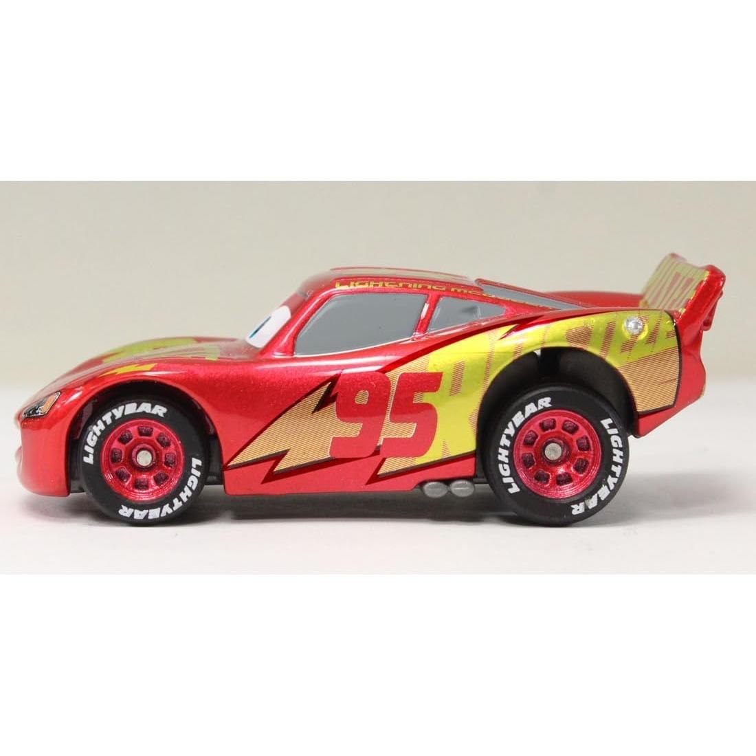 Auto de Juguete Rayo McQueen Tomica C-32 7.8x4.1x3.9cm