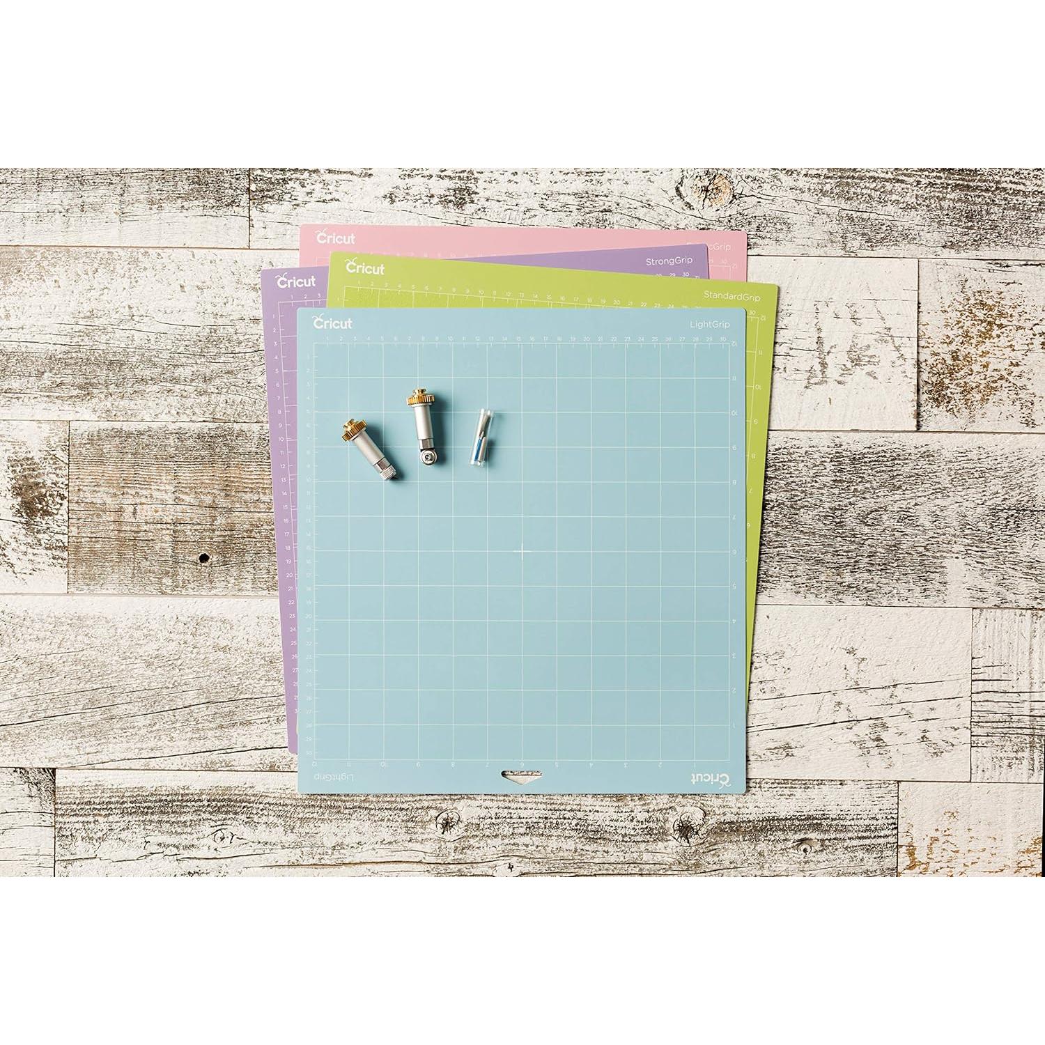 Cricut Replacement Knife Blade, Hard & Durable Cutting Blade, 12 mm Length, Cuts Thick & Denser Materials to Create Personalized Projects, Compatible with Cricut Maker Cutting Machine