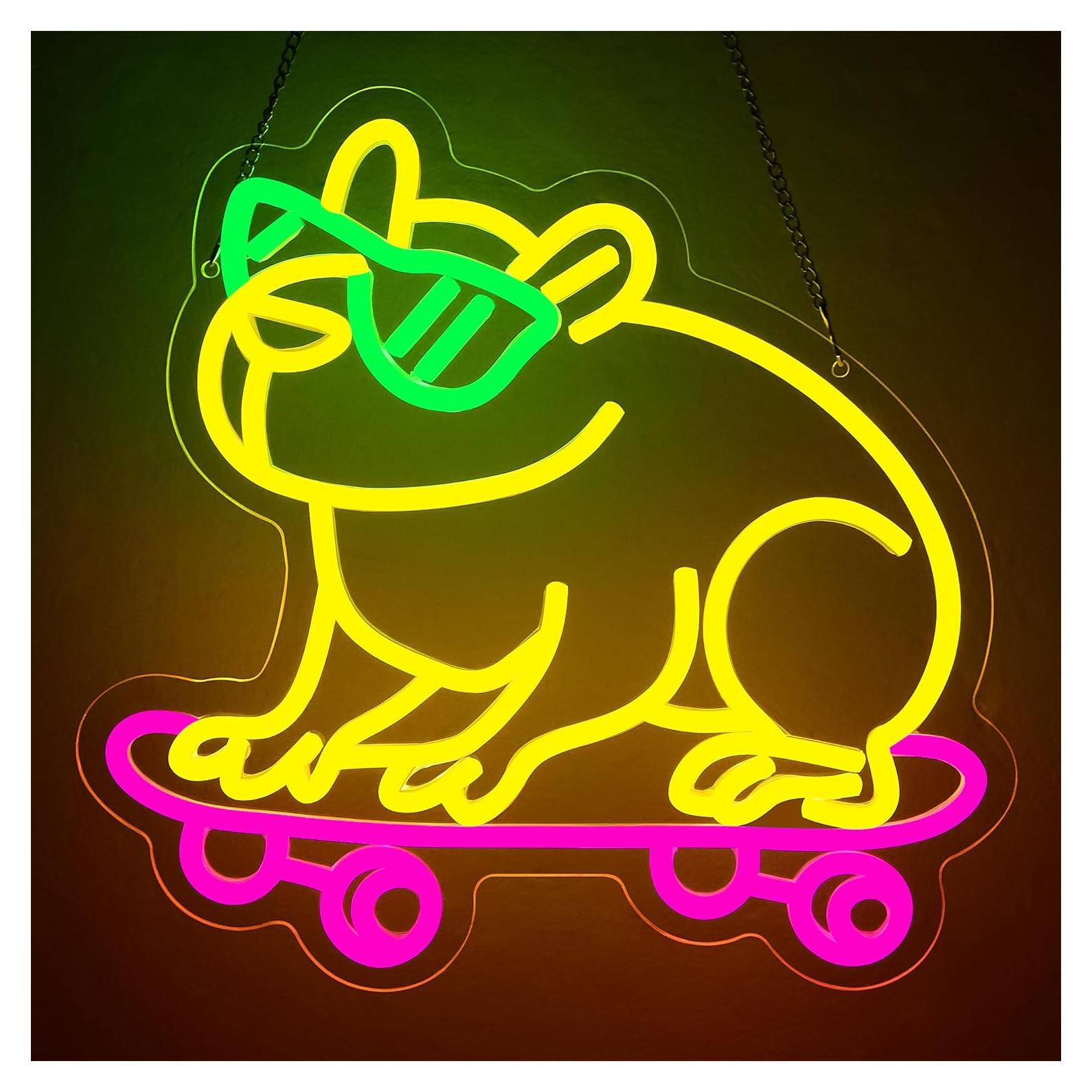 Luz de Neón LED Capibara Patinando 32.8x31.5 cm Attneon