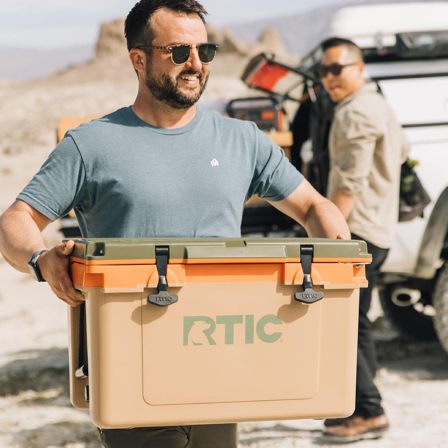 Enfriador Aislado RTIC Ultra-Ligero 32 QT Playa 13.6 kg