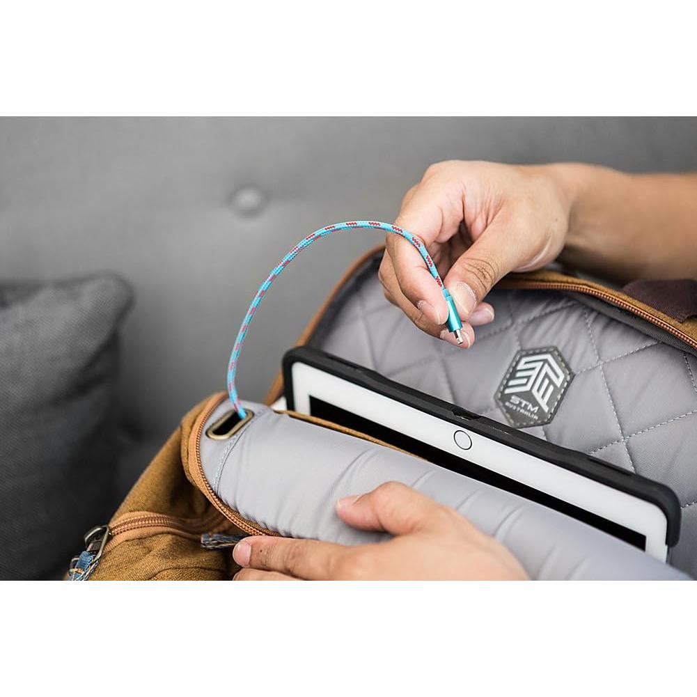 Mochila STM Kings para Laptop 15" Marrón Desierto 22L