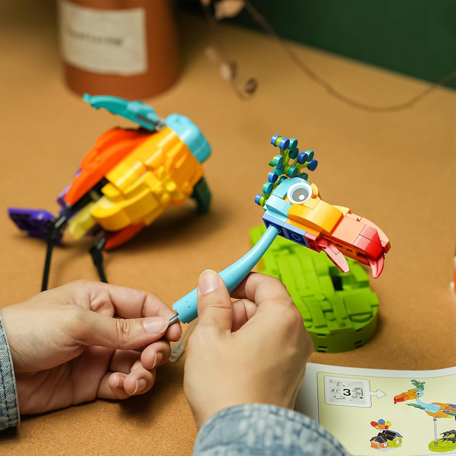 Conjunto de Construcción Casa de Pájaro Kevin Up 602 Piezas