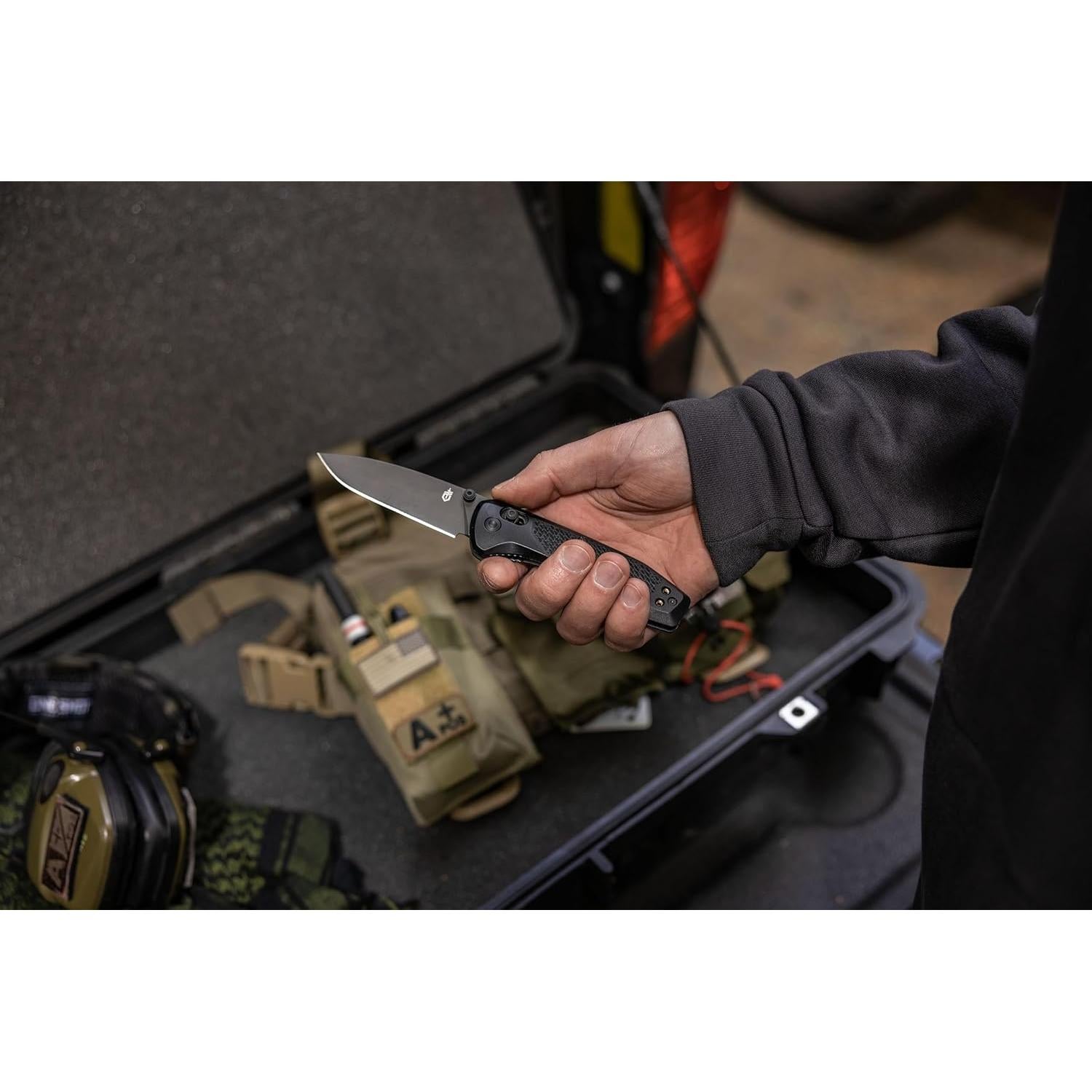 Cuchillo Plegable Gerber Sedulo Negro - Acero S30V 20.6 cm