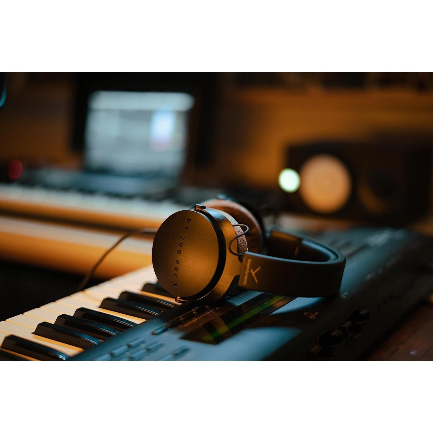 Auriculares de Estudio Beyerdynamic DT 700 PRO X Cerrados 48 Ohm