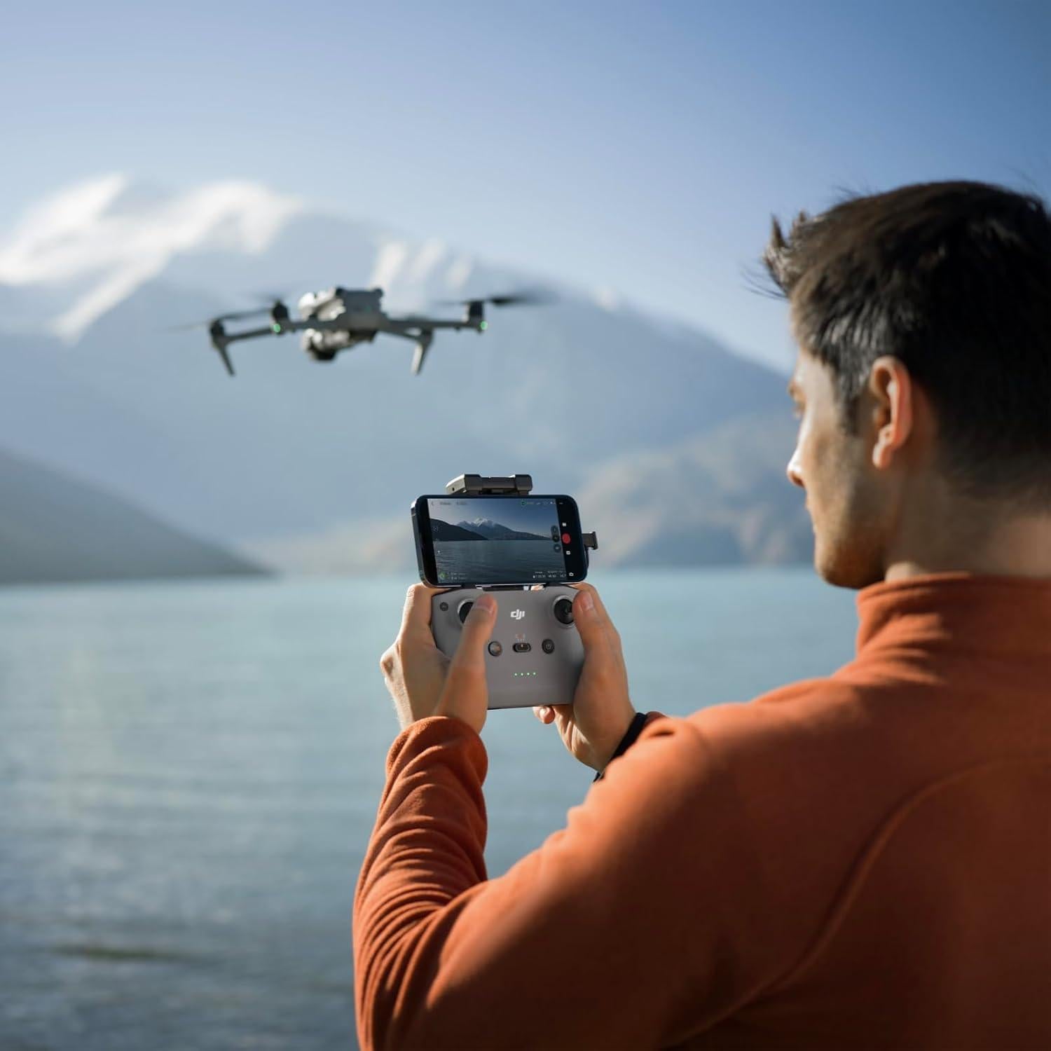 Drone DJI Air 3S con Doble Cámara 4K y Accesorios