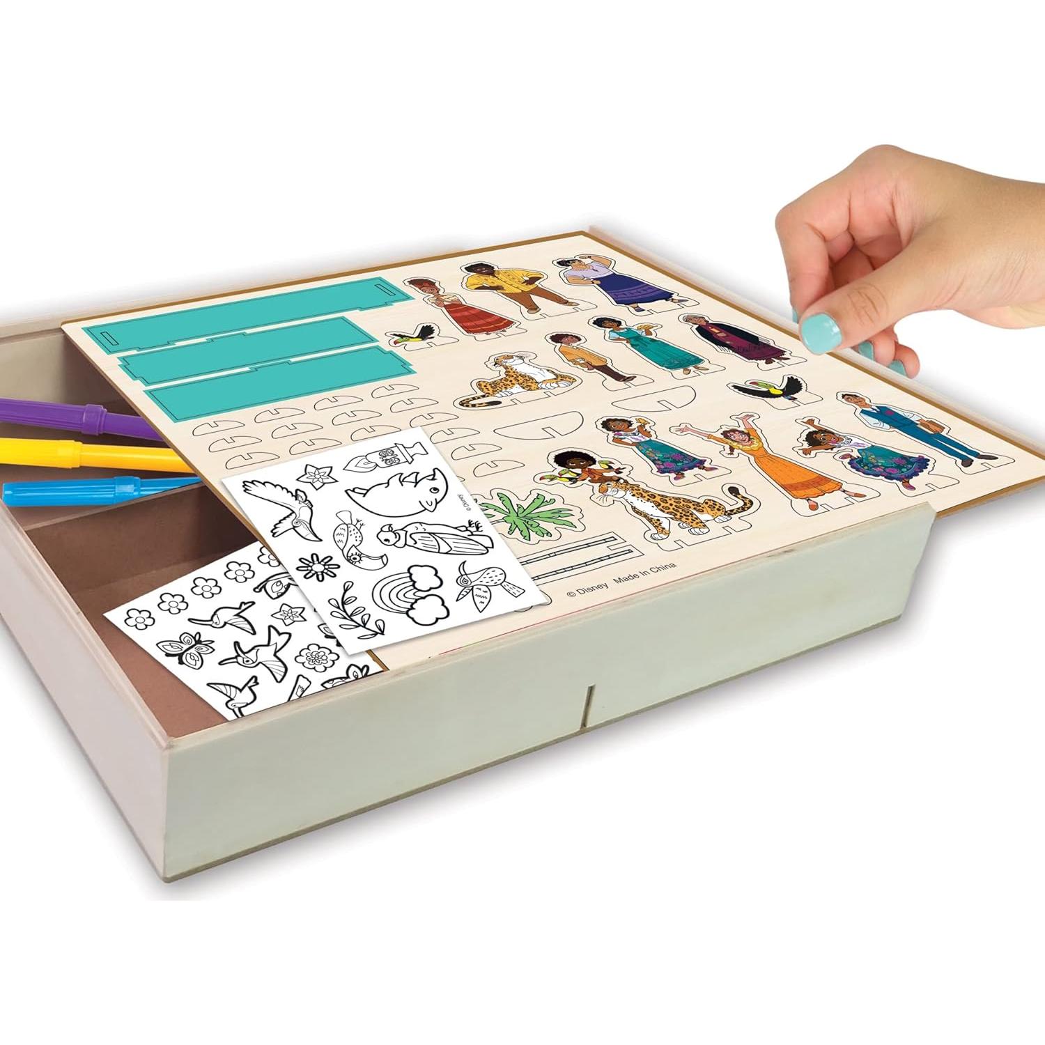 Tara Toys Casita de Madera Disney Encanto Set de Actividades