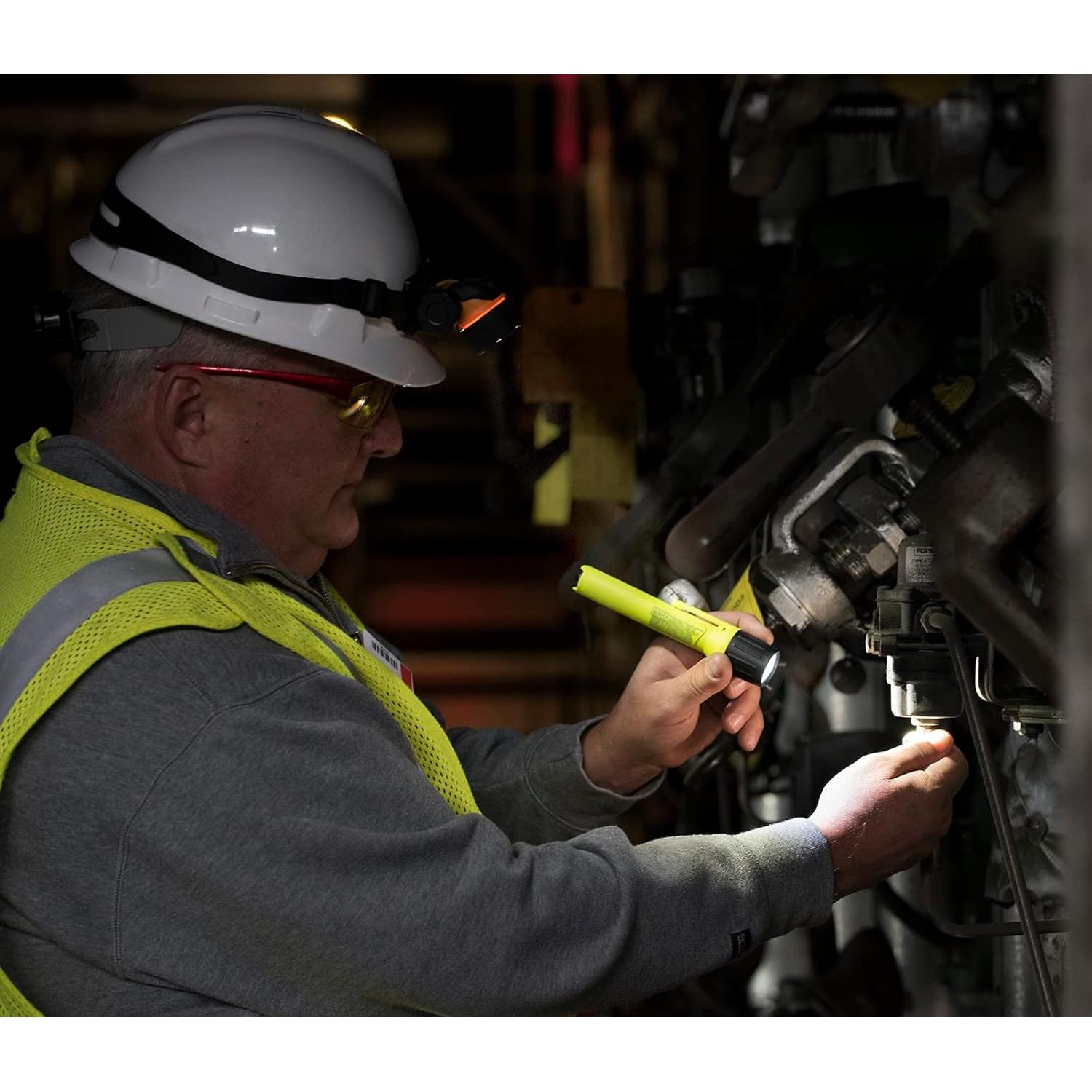 Linterna LED Streamlight 2AA ProPolymer 65 Lúmenes Amarillo