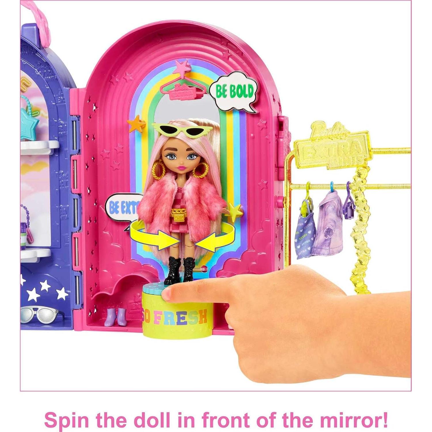Set de Juego Boutique Barbie Extra Minis con Muñeca y 15 Piezas