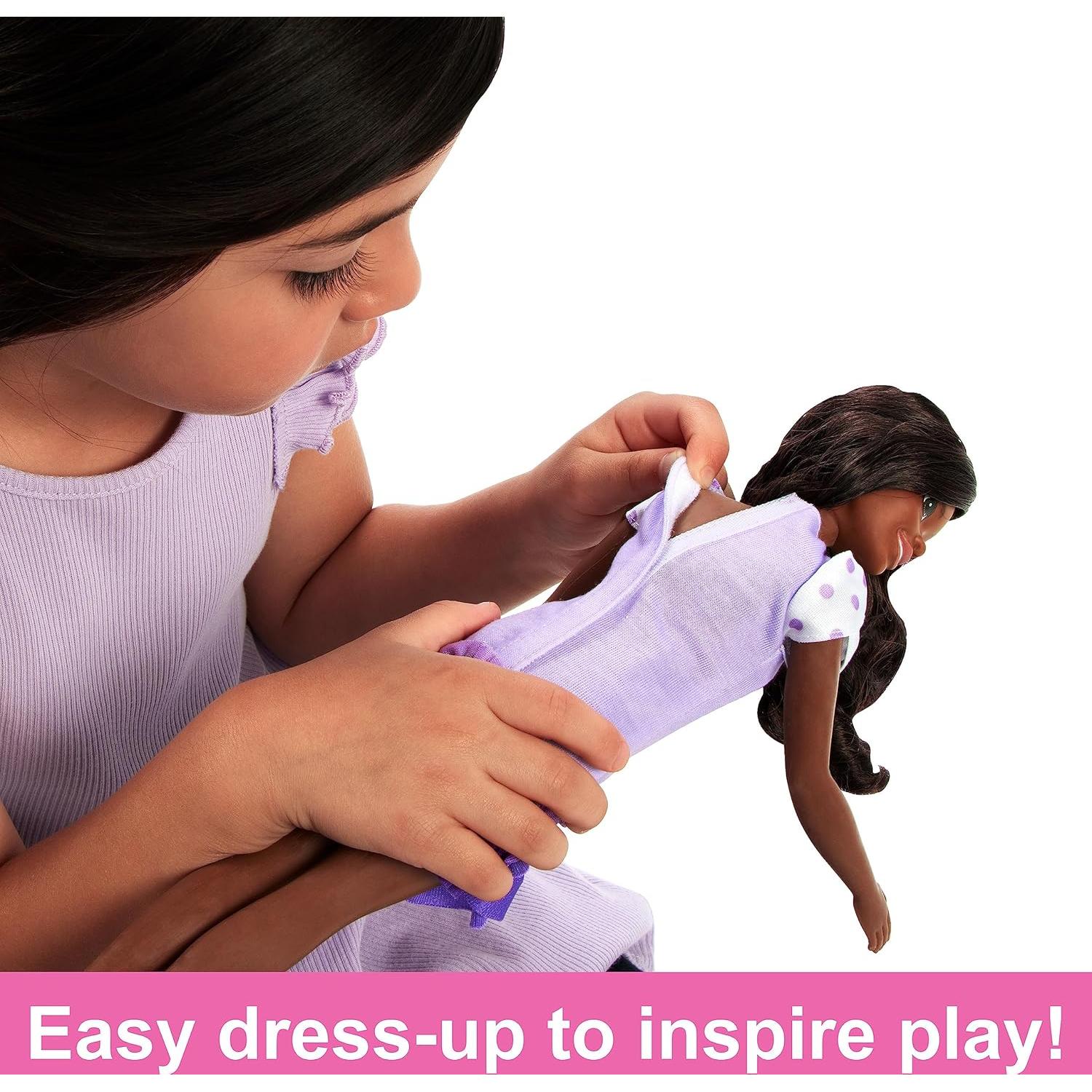 Muñeca Barbie Mi Primera Brooklyn 34.3 cm con Poodle y Accesorios