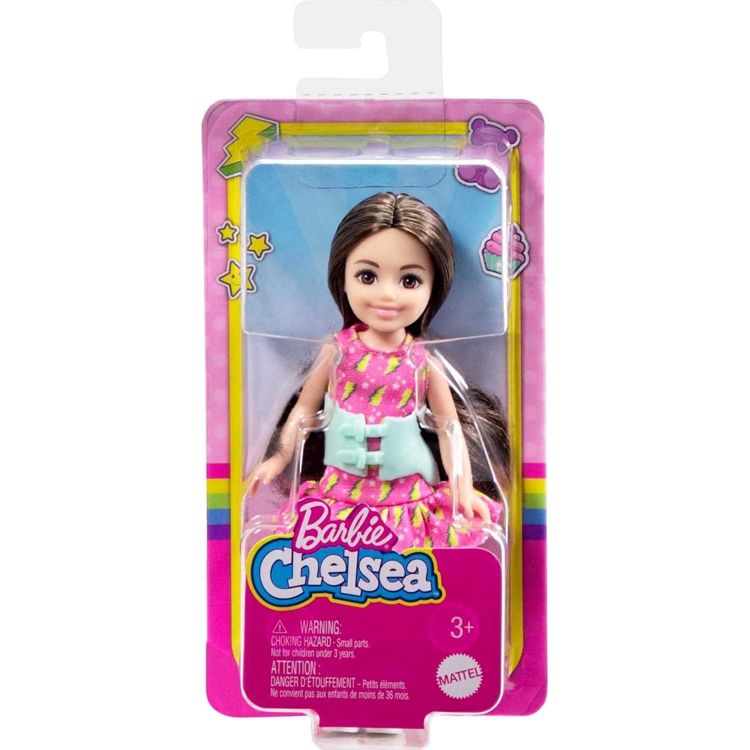 Muñeca Chelsea Barbie con Faja para Escoliosis - Mattel