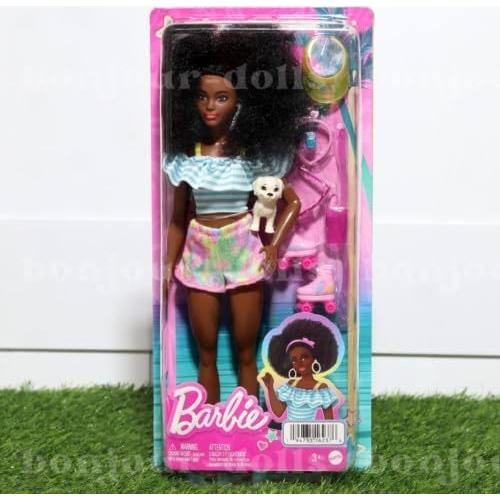 Muñeca Barbie con Patines de Moda y Accesorios - Mattel HPL77