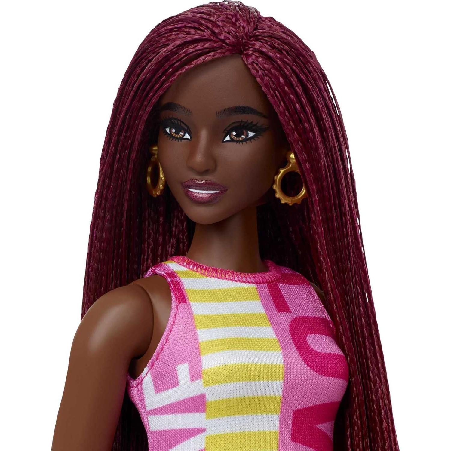 Muñeca Barbie Fashionistas Curvy #189 con trenzas carmesí