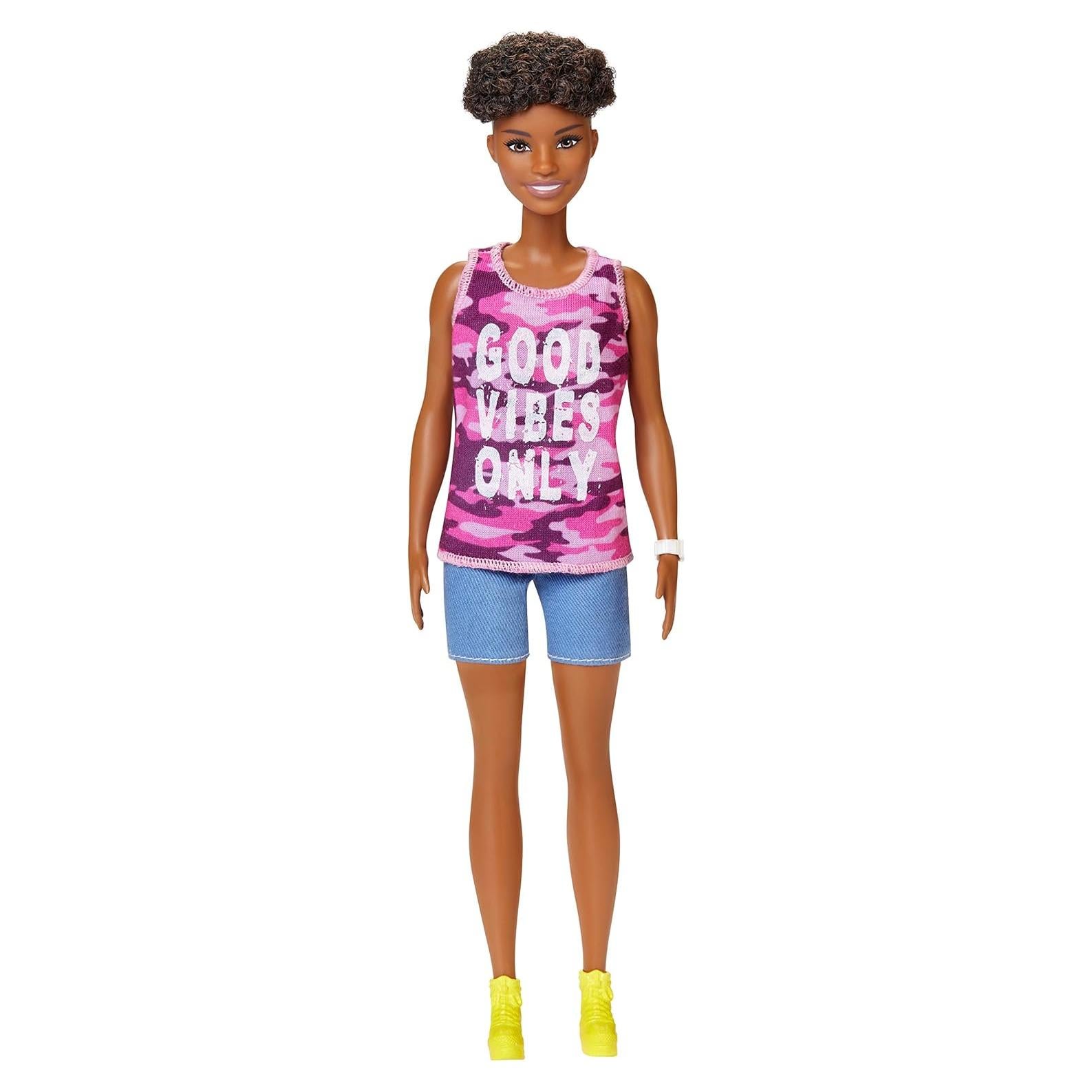 Muñeca Barbie Fashionistas #128 - Camiseta Camuflaje Rosa