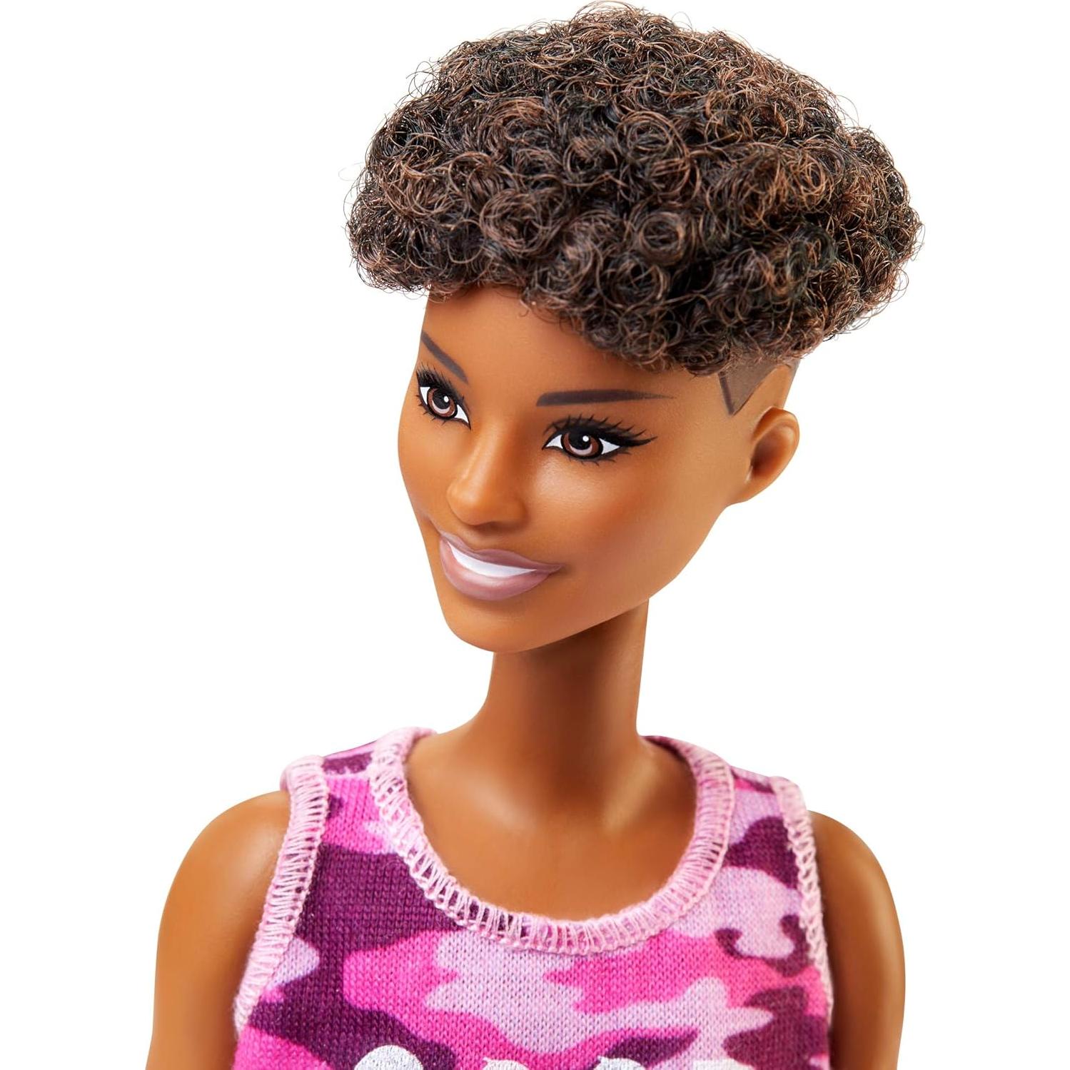 Muñeca Barbie Fashionistas #128 - Camiseta Camuflaje Rosa