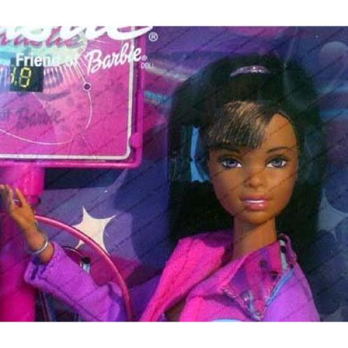 Muñeca Christie Amiga de Barbie Super Gimnasta Mattel 33.2 cm
