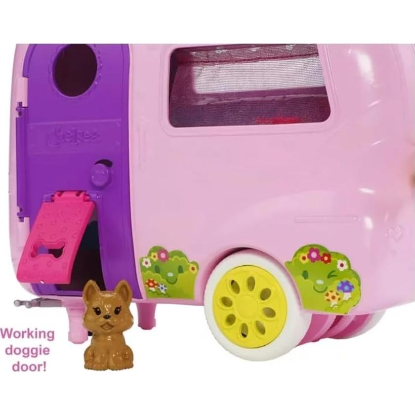 Muñeca Barbie Chelsea con Juego de Camper y Armario