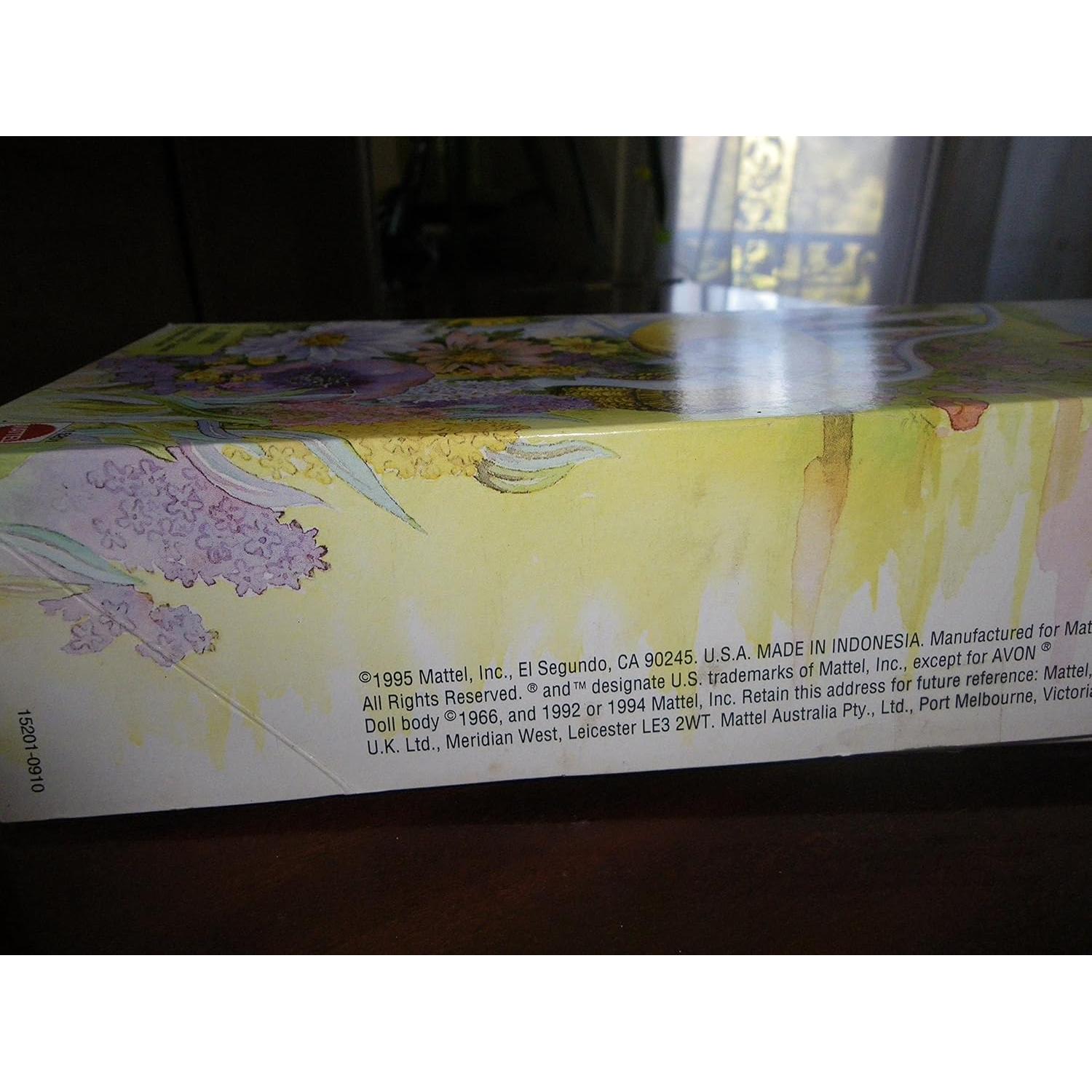 Muñeca Barbie Edición Especial Primavera Pétalos Mattel 33 cm