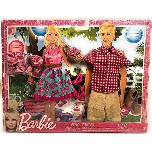 Set de Ropa de Moda Barbie y Ken Picnic X7864 - 3 años+