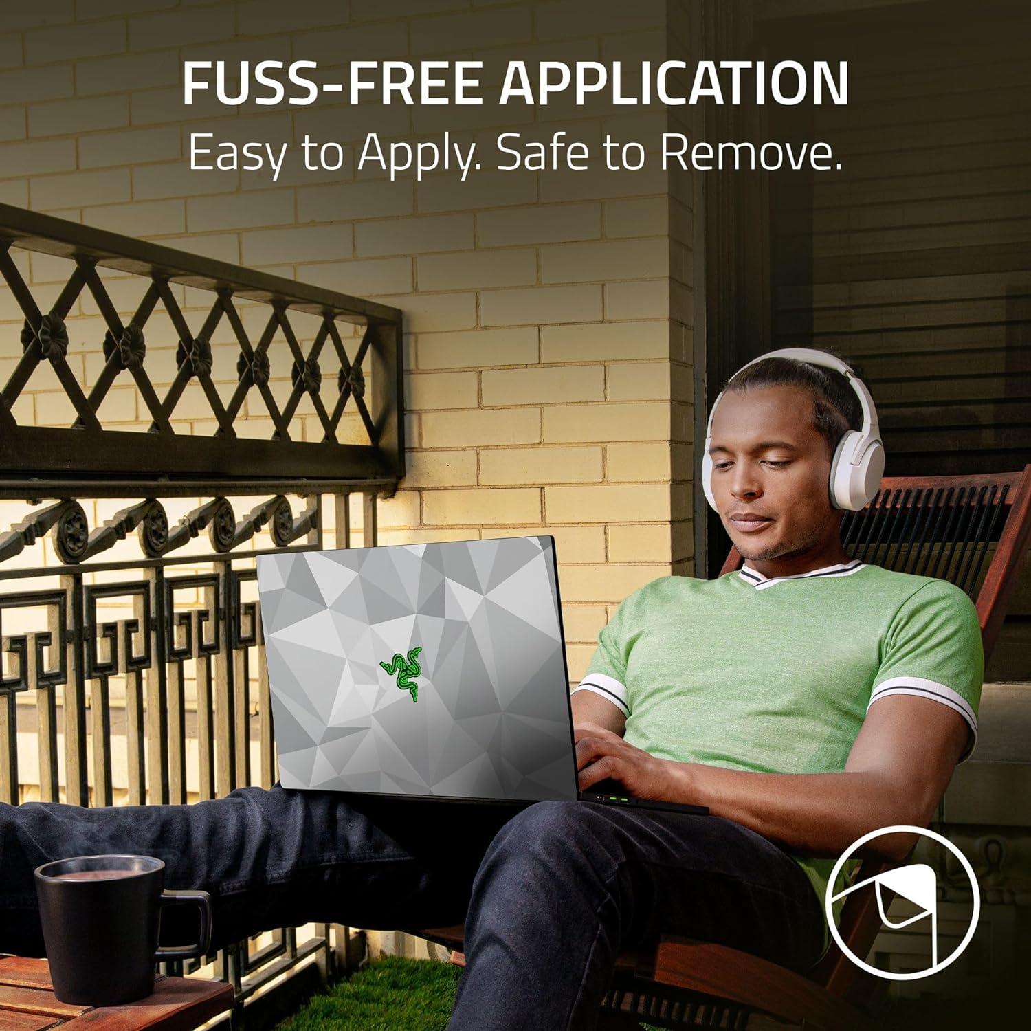 Razer Skin Vinilo para Laptop Razer Blade 14 2023 - Camuflaje