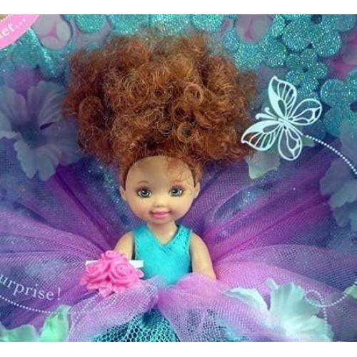 Muñeca Barbie Chica Flor Kelly Pelirroja Mattel 32.4 cm