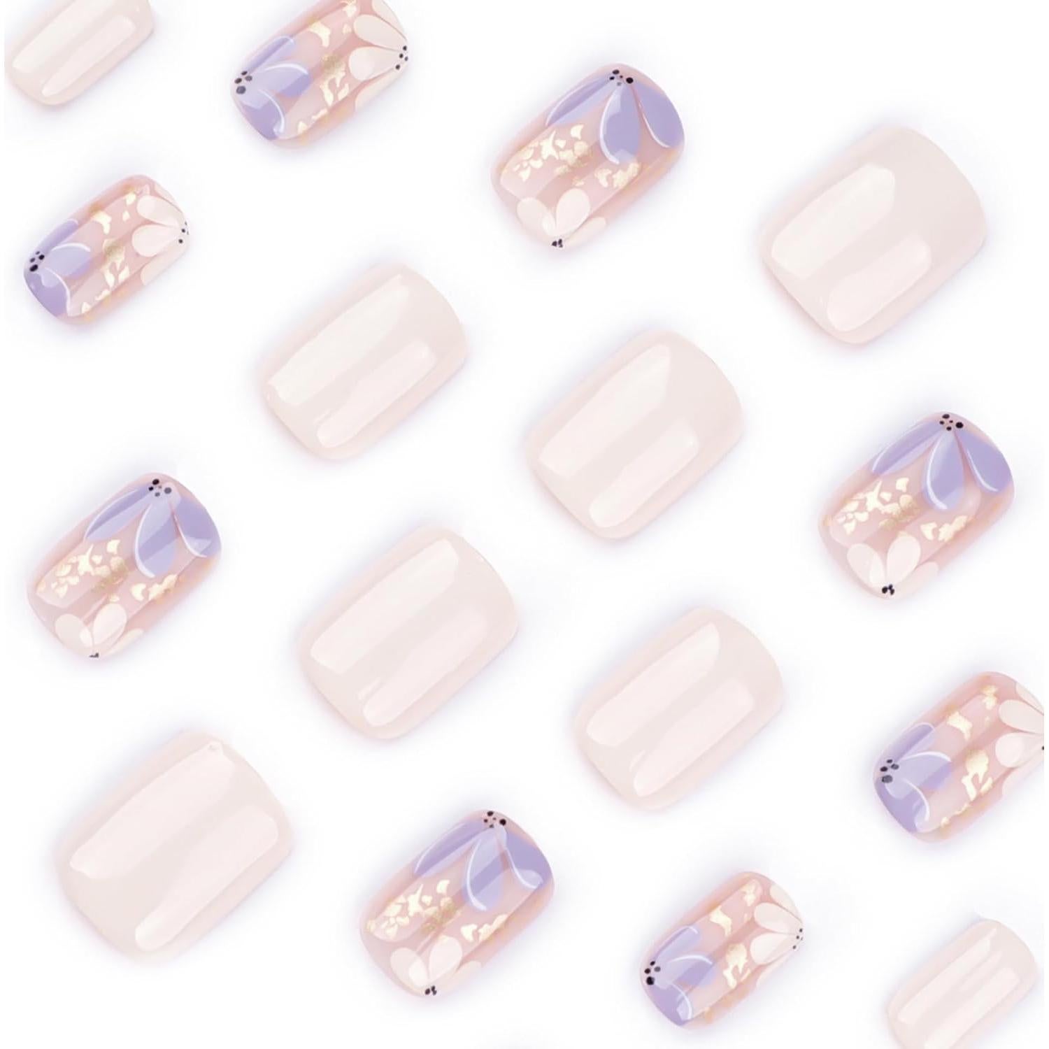 Uñas Postizas Cortas Beige Stbisen con Flores y Acabado Brillante