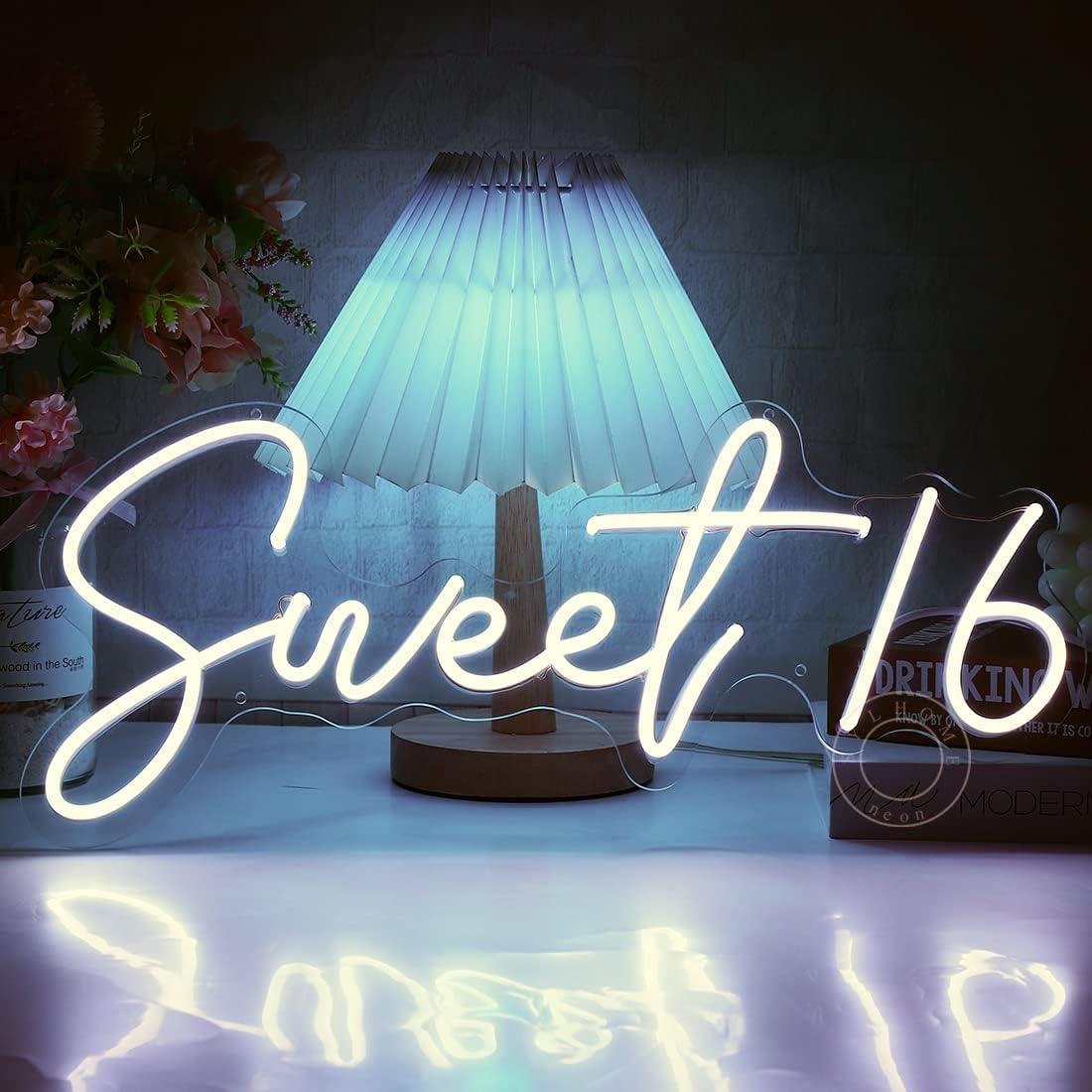 Luz de Neón LED SYLHOME Sweet 16 43x18.5 cm USB Blanco Frío