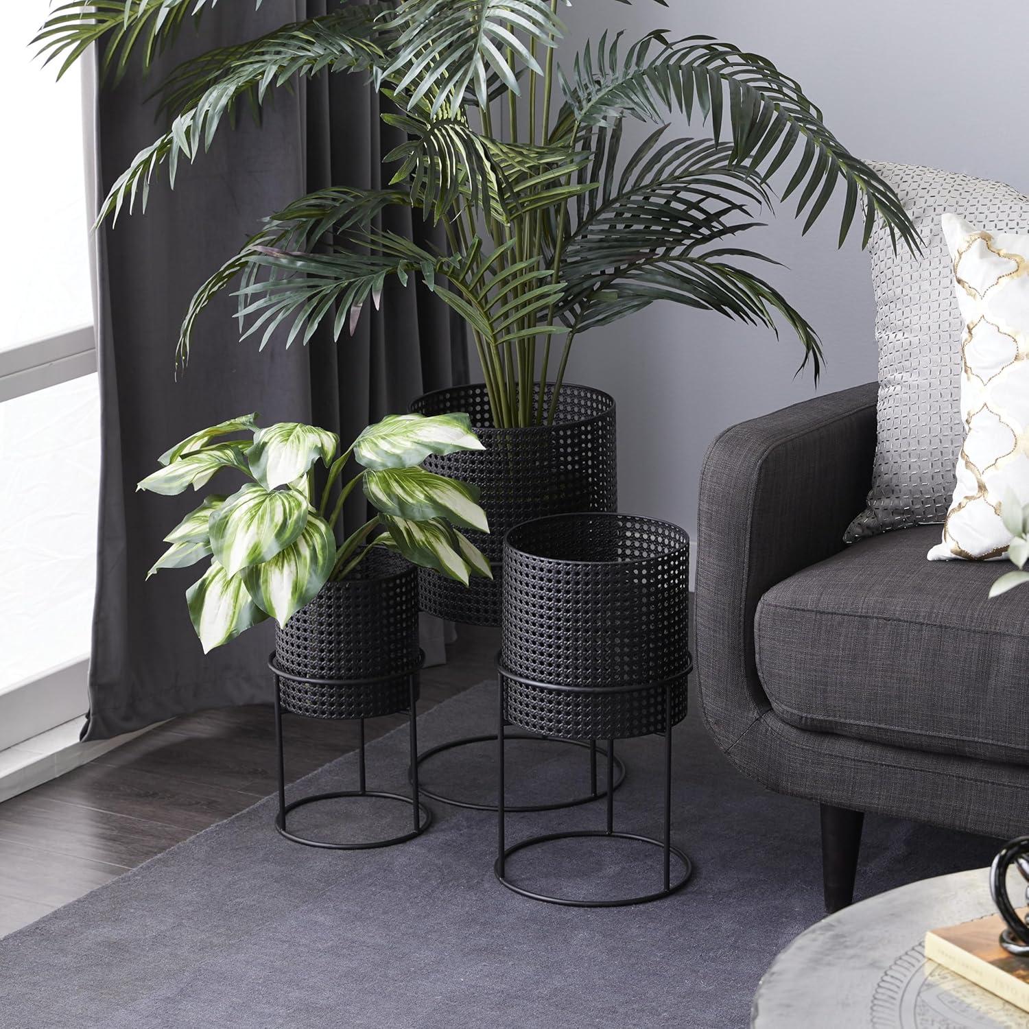 Juego de 3 Macetas Metálicas CosmoLiving 58.42 cm Negro