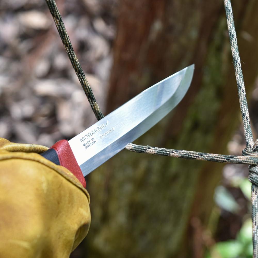 Cuchillo Morakniv Companion Verde Militar 104 mm Acero Inoxidable