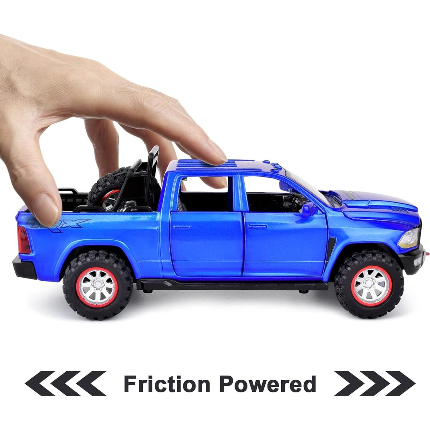 Camioneta RAM 1500 de Metal Fundido con Luces y Sonido