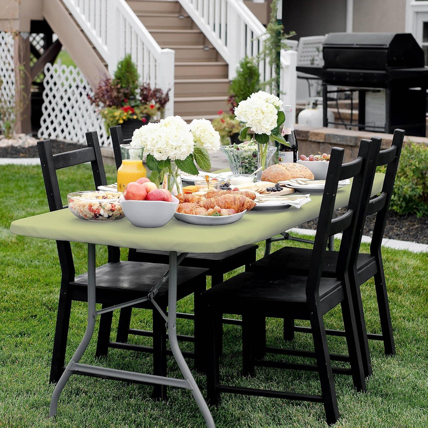 Mantel Rectangular de Poliester 182.88x76.2 cm Shamrock Home Crema