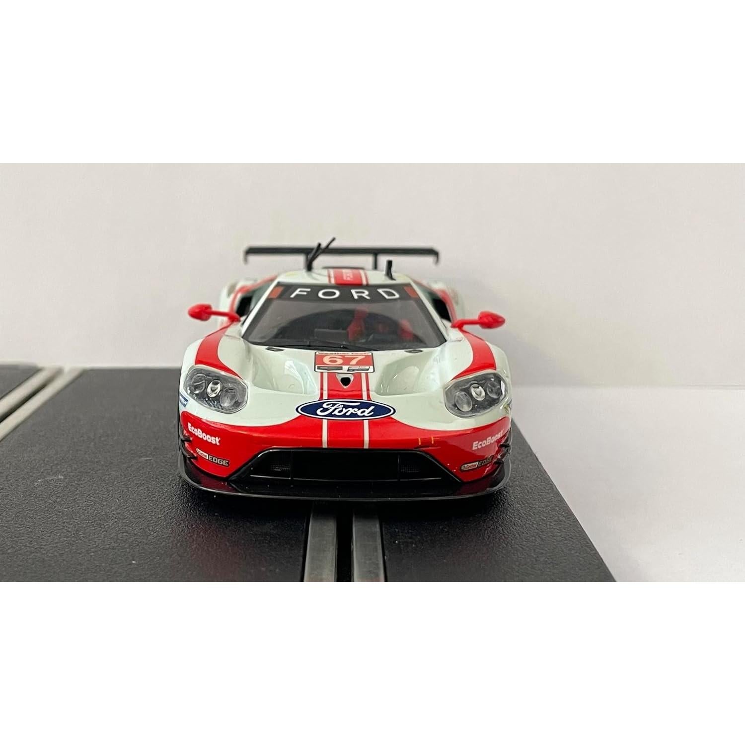 Scalextric Ford GT GTE #67 1:32 Coche de Slot Detallado