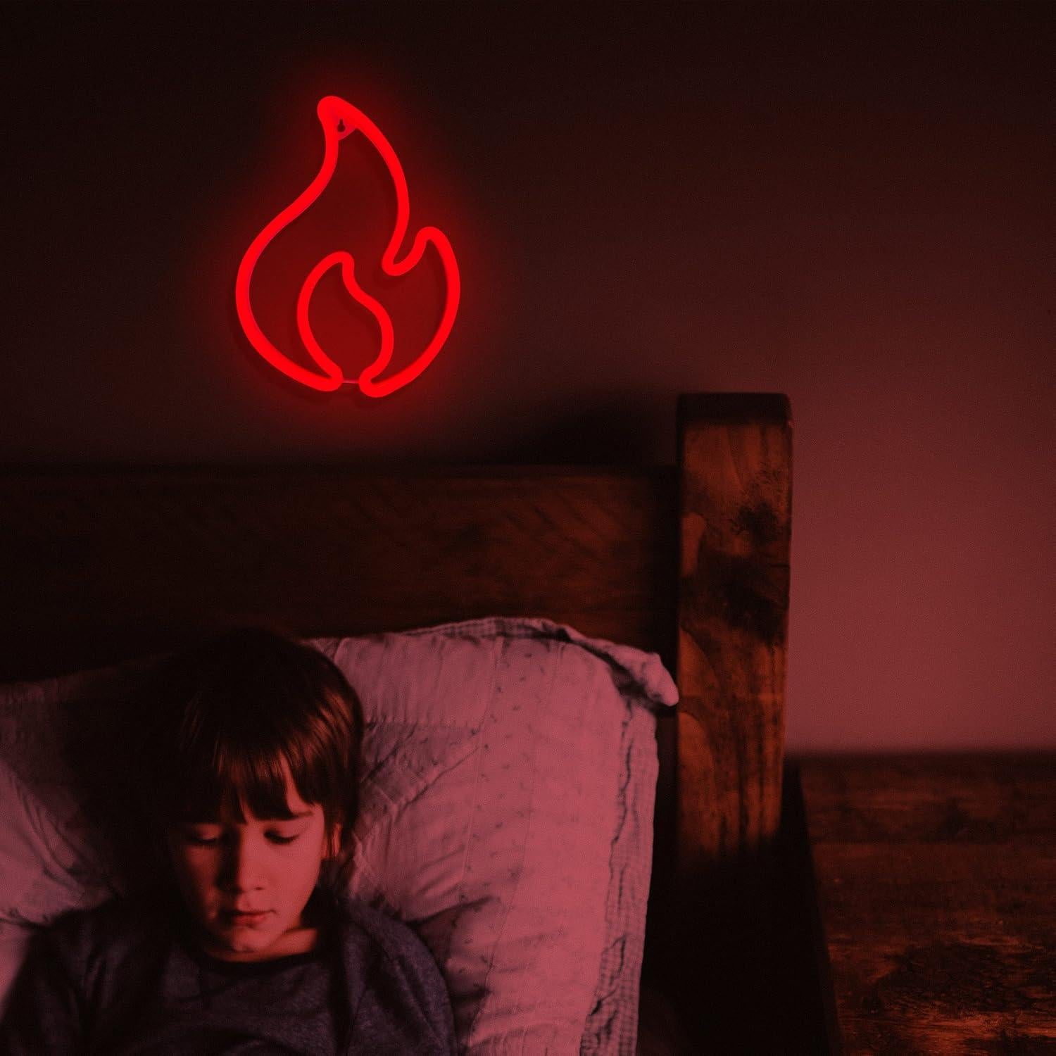 Luz de Neón LED Llama BK-Neon Life 30x23 cm Rojo