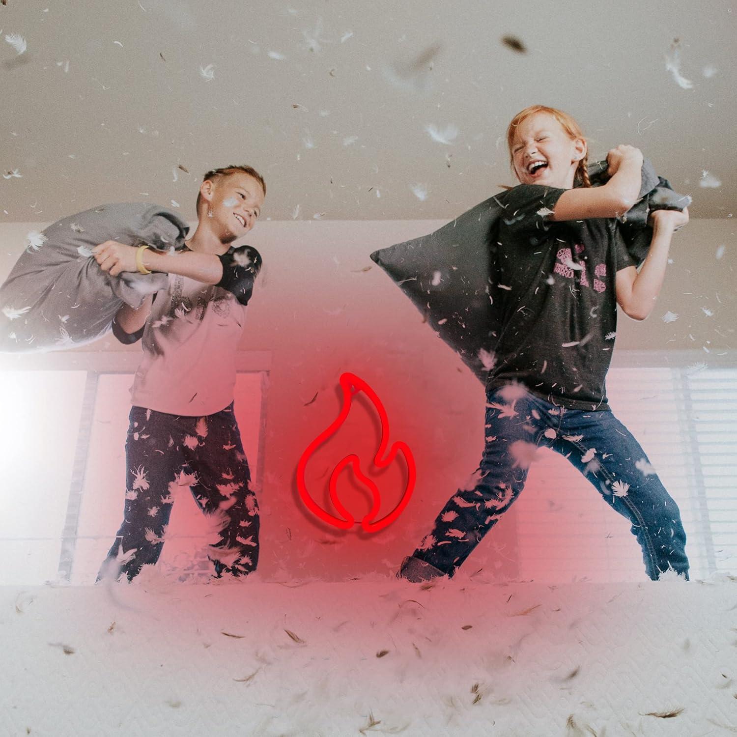 Luz de Neón LED Llama BK-Neon Life 30x23 cm Rojo