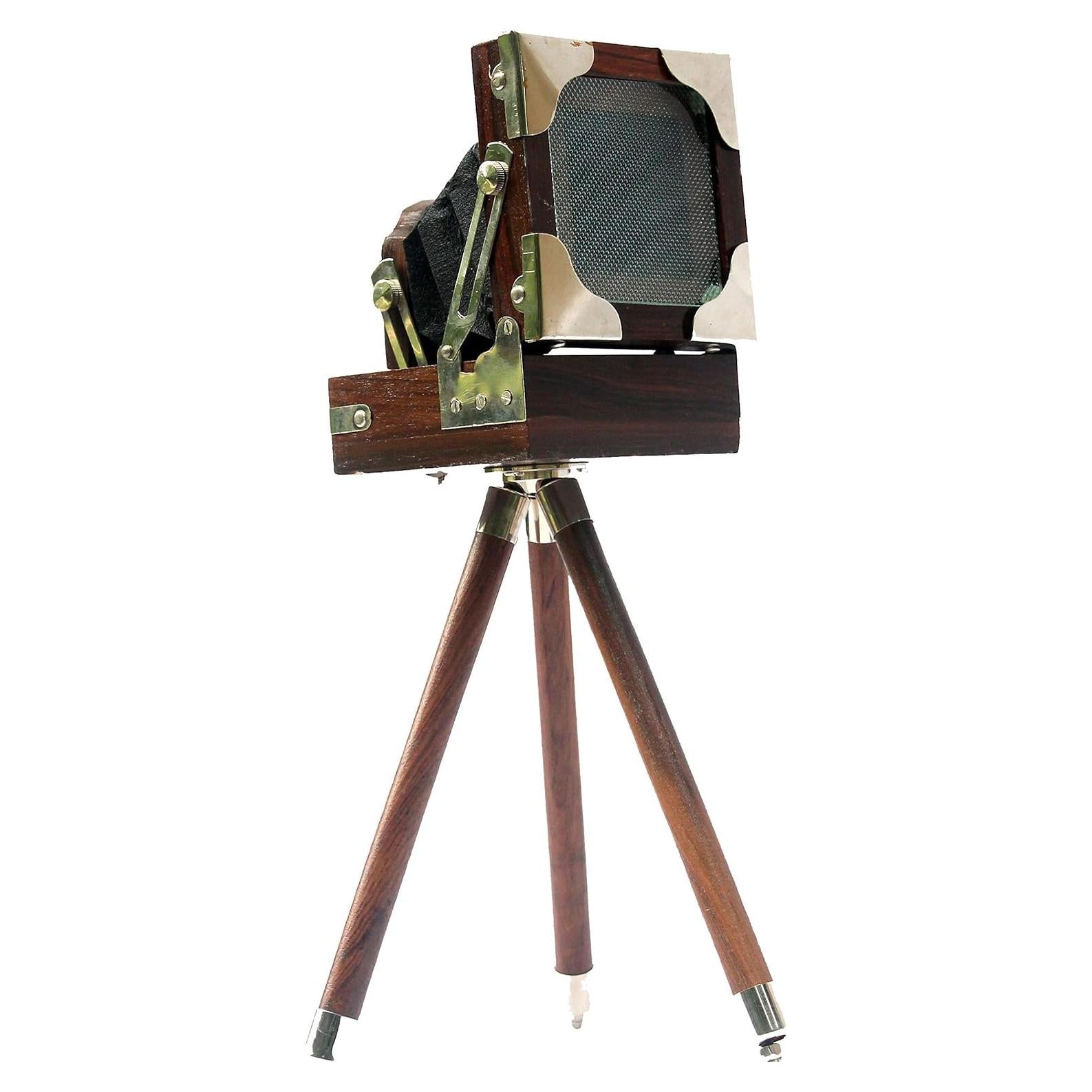 Cámara decorativa vintage Look Hollywood con trípode de madera