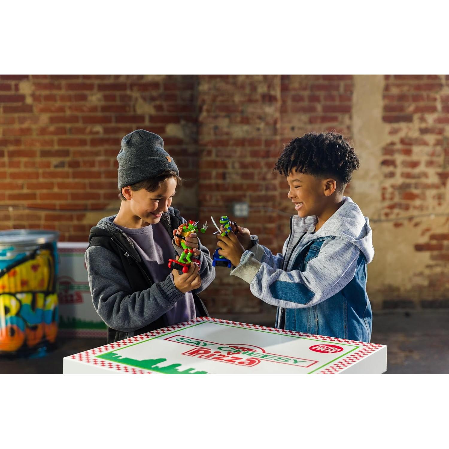 Juguete Patineta TMNT Raphael 12cm para Edades 3+