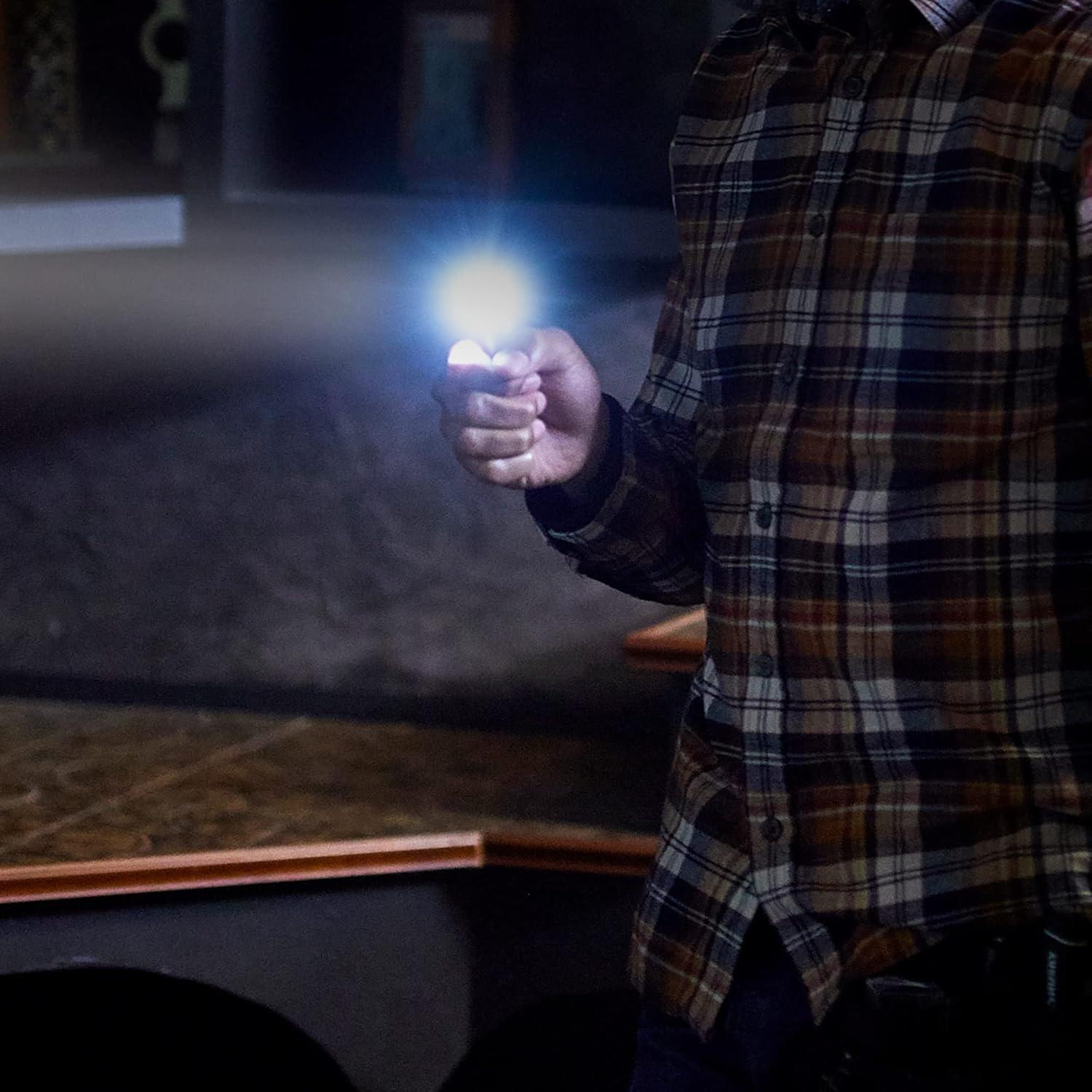 Linterna Frontal Recargable Energizer Híbrida 1000 Lúmenes IPX4