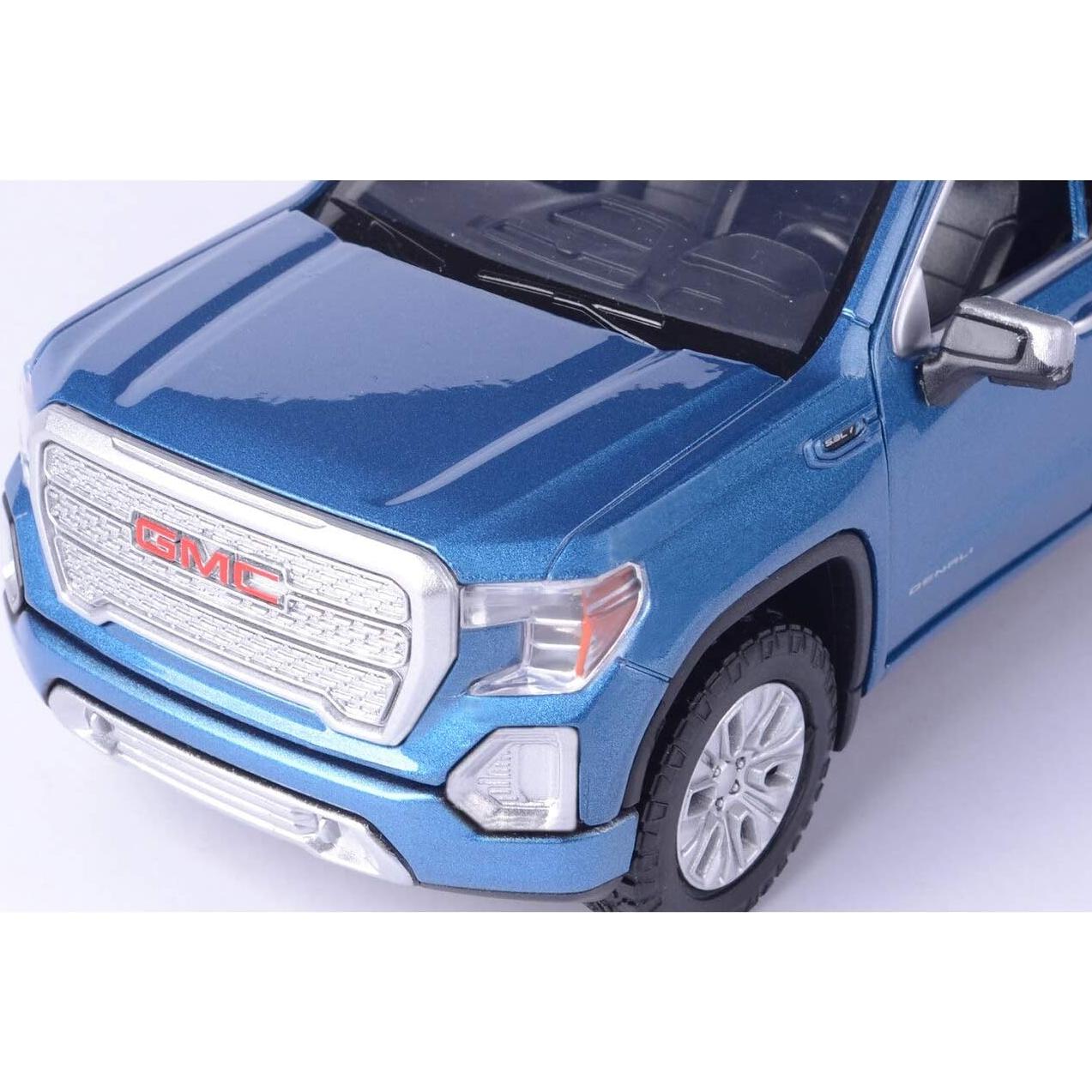 Modelo Diecast GMC Sierra 1500 Denali 1:24 Motormax Azul