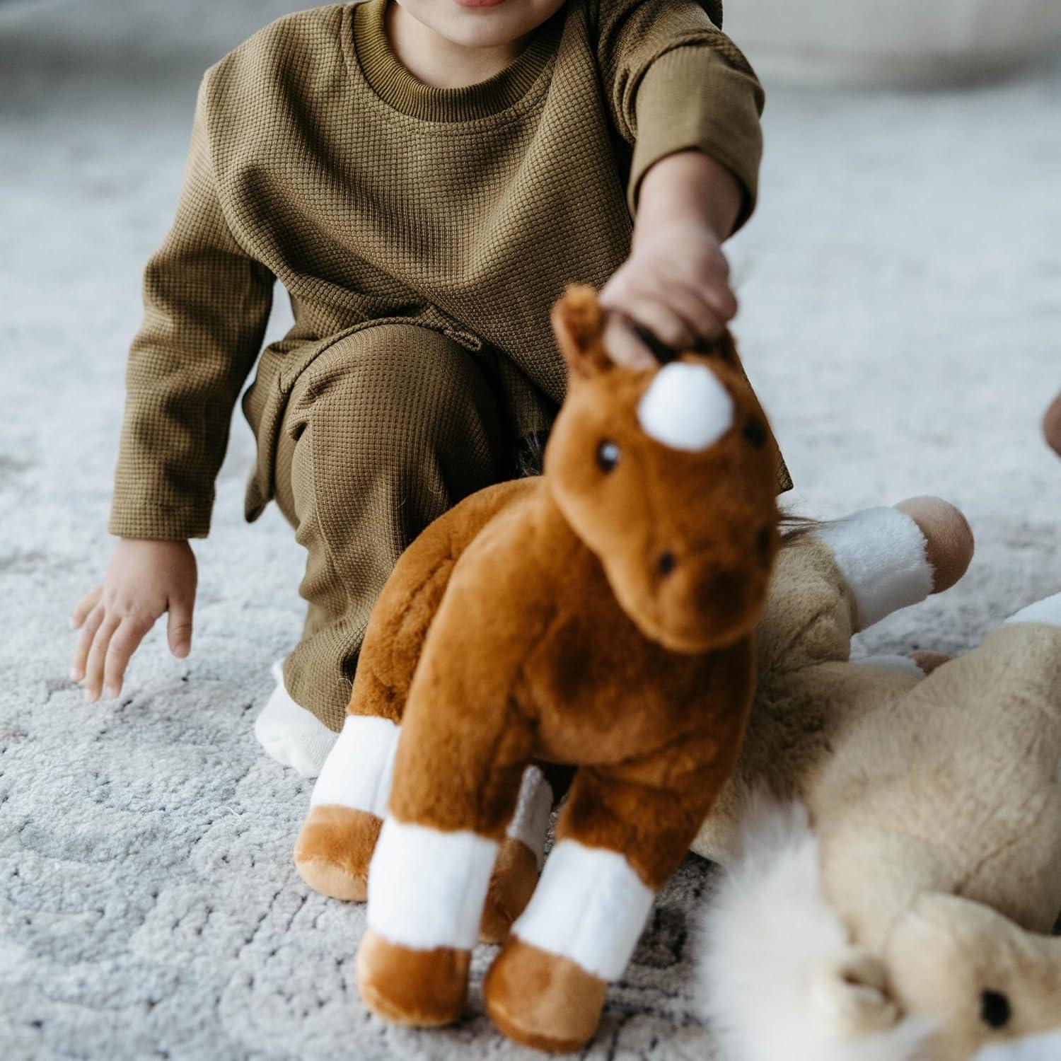 Caballo de Peluche Castaño de Pie 30 cm El Zoológico de Caricias
