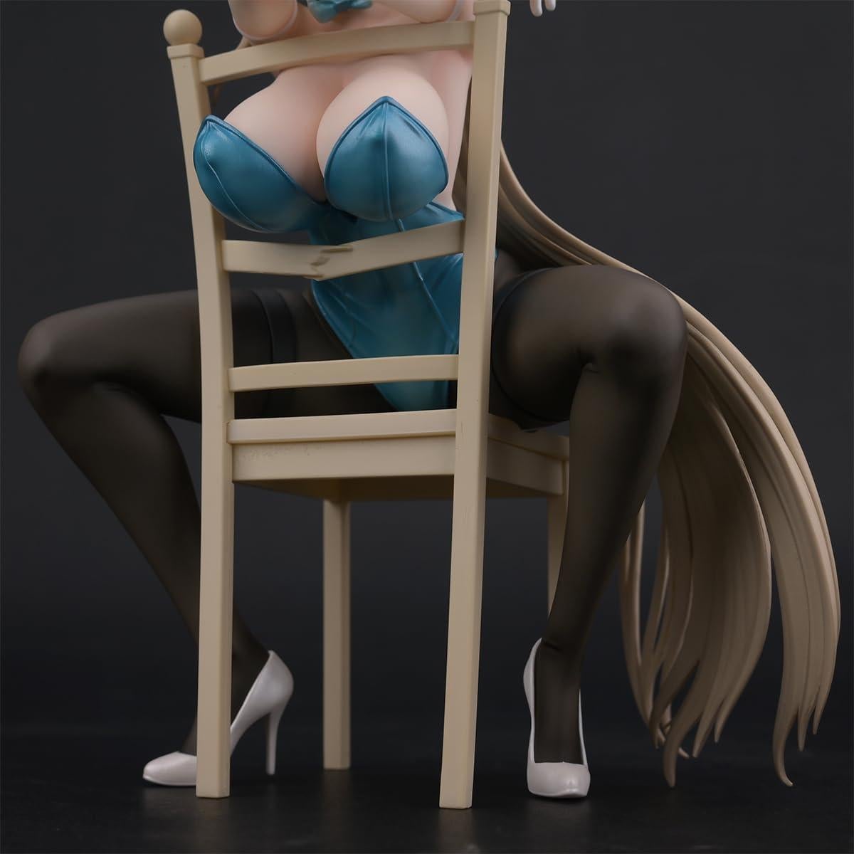 Figura de Asuna Conejo 1/6 RZAHUAHU Blue Archive 27 cm