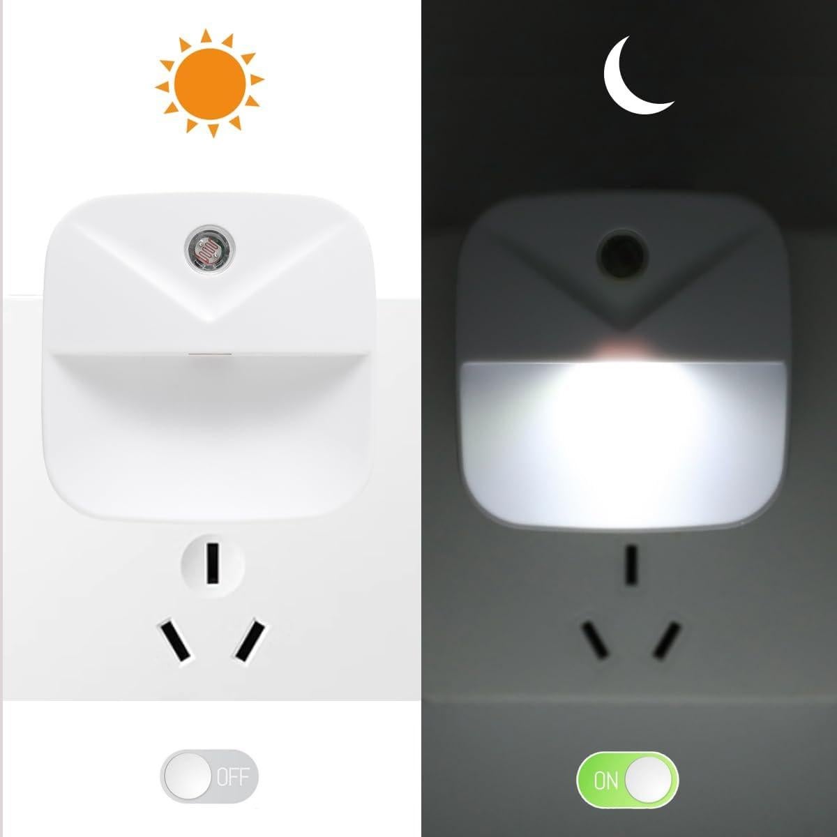 Luz Nocturna LED Enchufable KINUR Sensor Automático Blanco