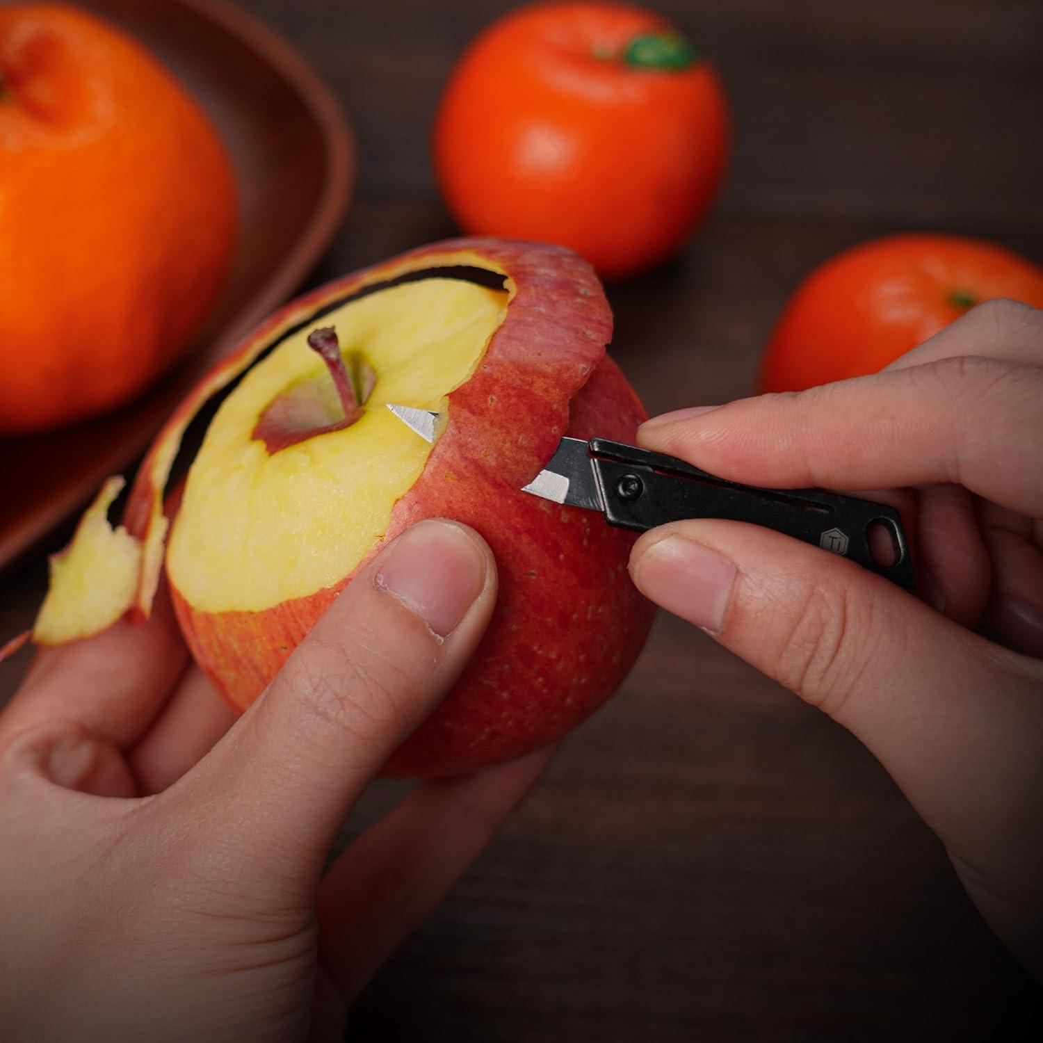 Cuchillo de bolsillo KeyUnity KK06BK de titanio - Hoja D2 5.58 cm