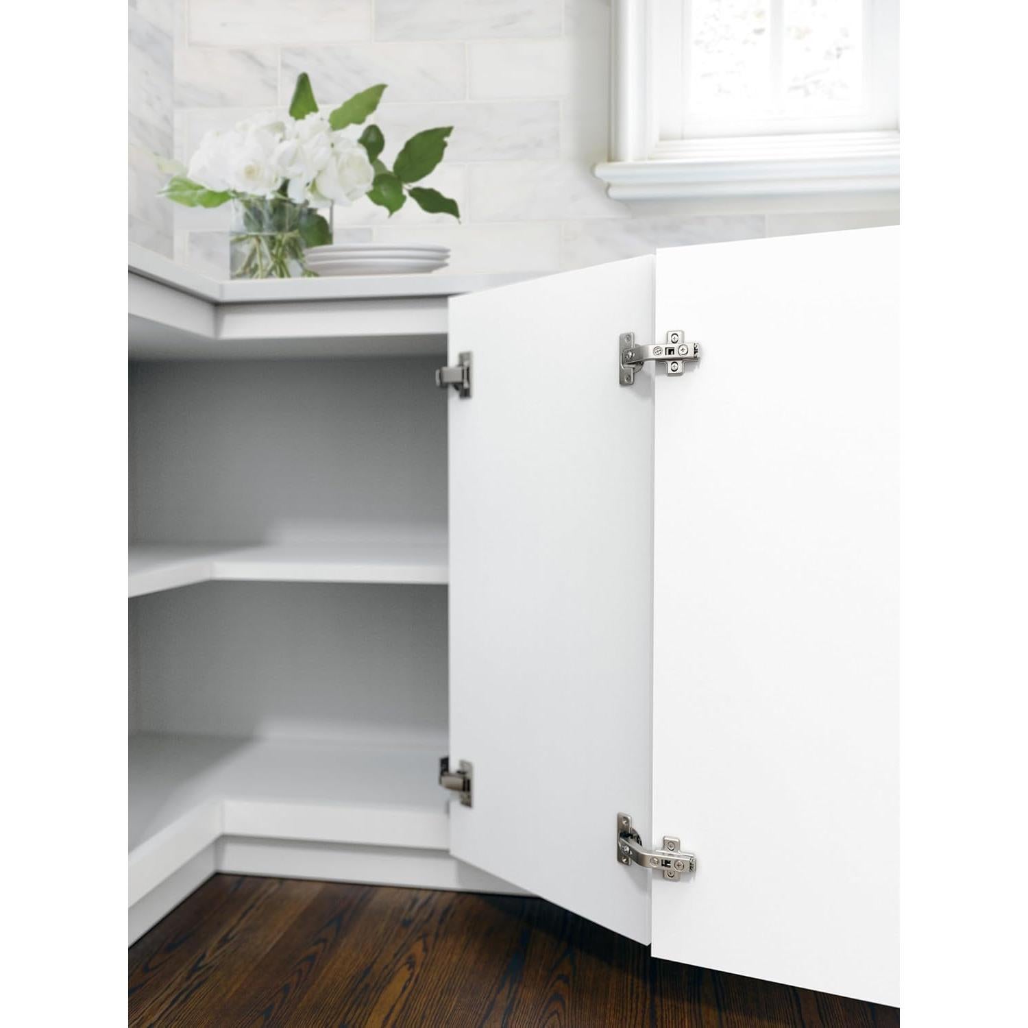 Bisagra Oculta Bi-Fold 135 Grados Amerock BP9241SLBI Níquel