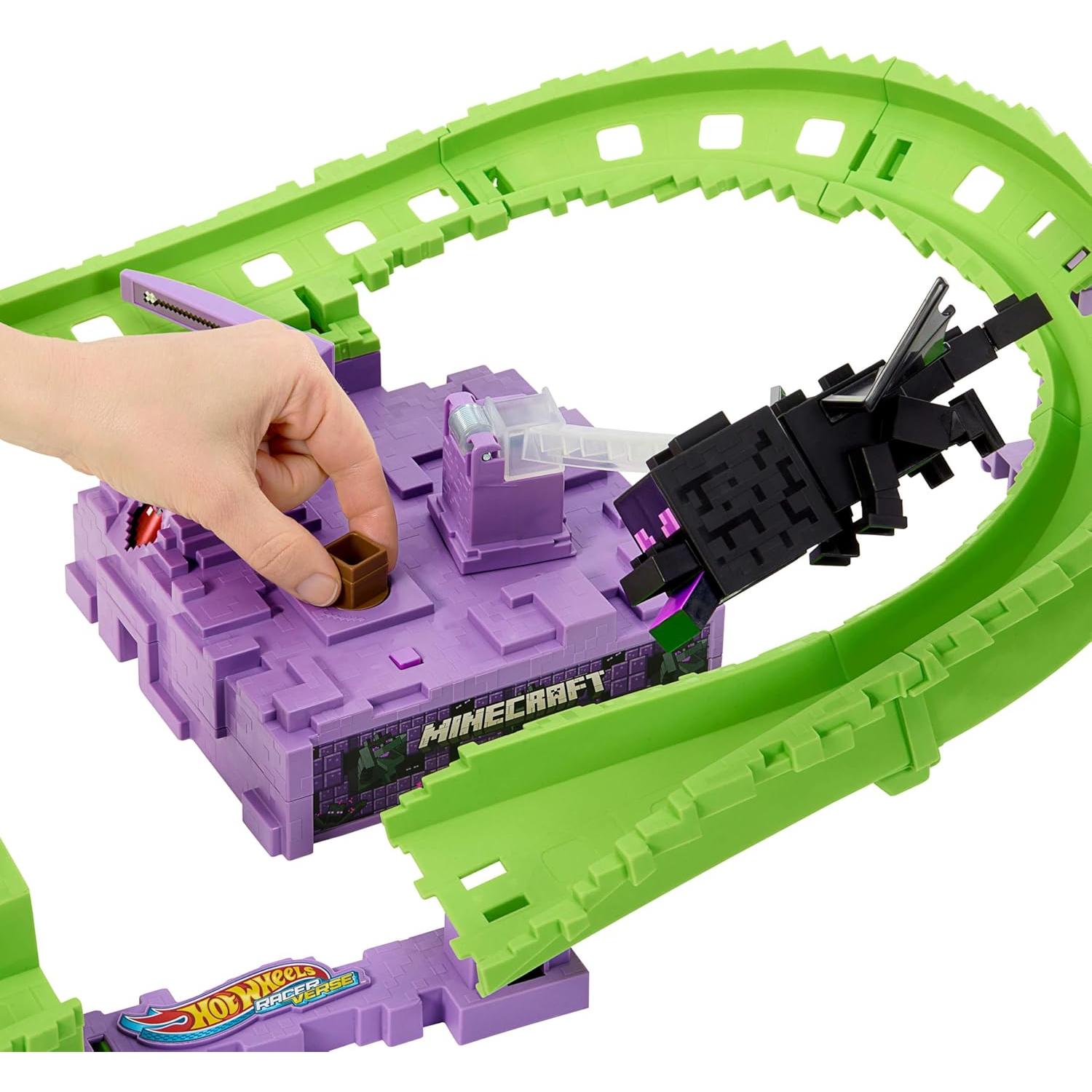 Juego de Pista Hot Wheels RacerVerse Minecraft Steve 35,56x81,28cm