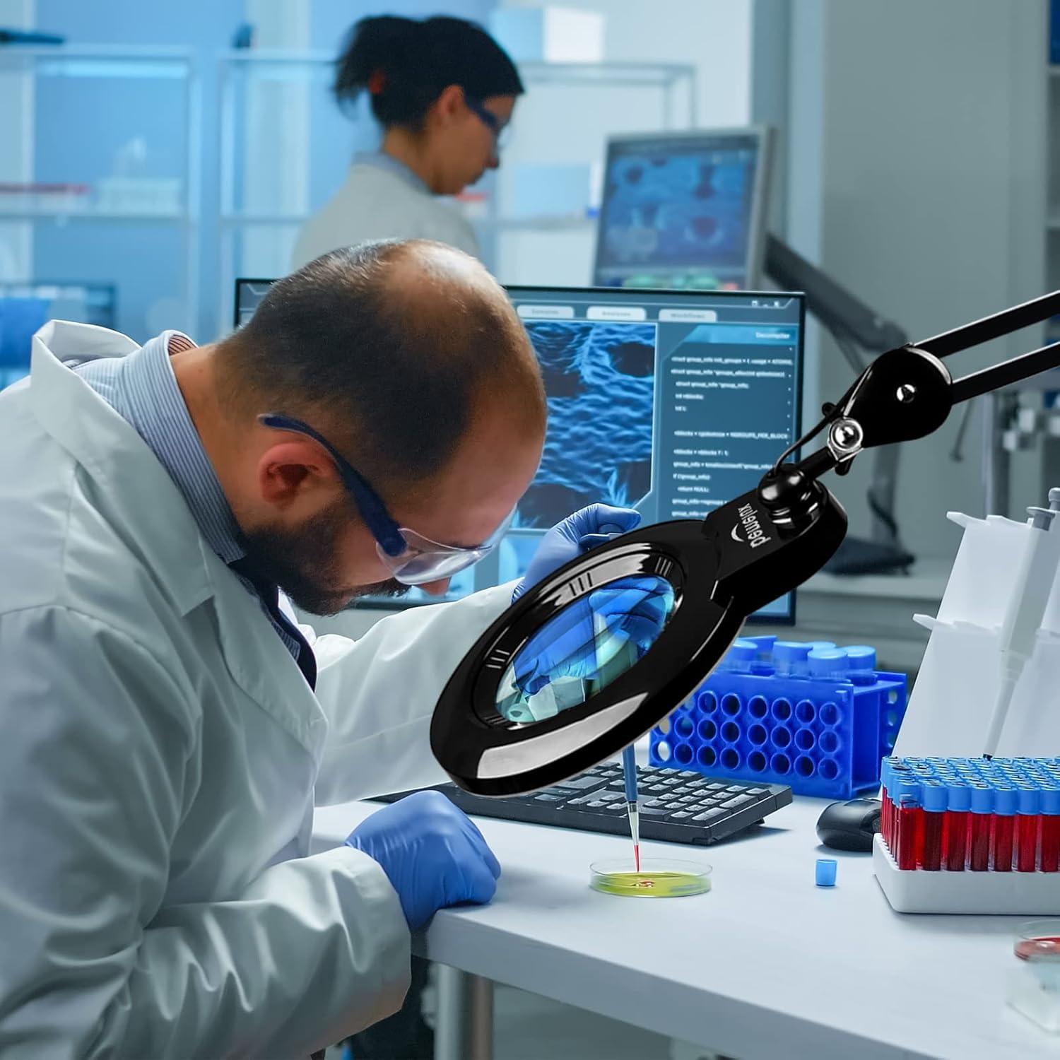 Lámpara de escritorio con lupa Bemelux 6" 1200 lúmenes LED