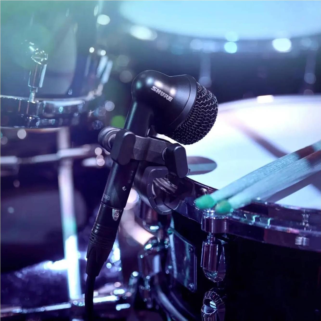 Micrófono Dinámico Supercardioide Shure Nexadyne 6 para Tom/Snare