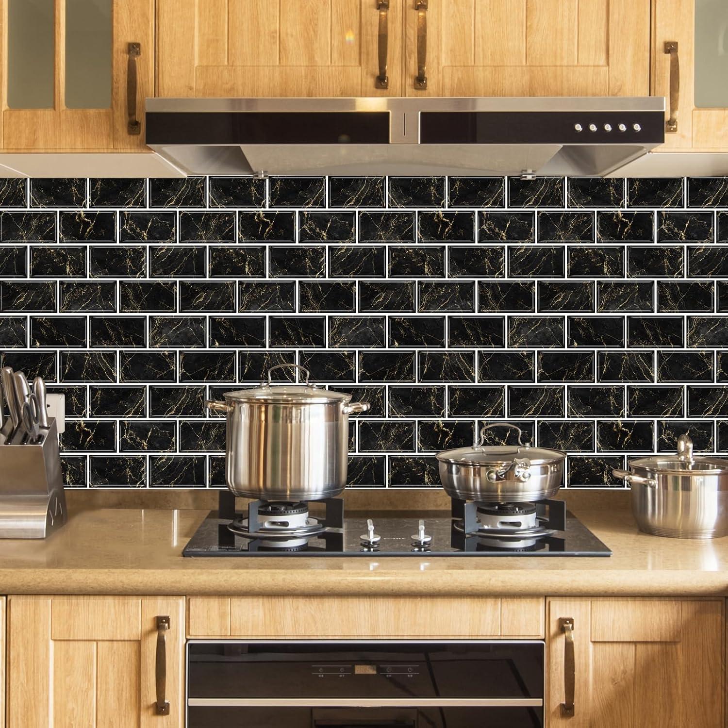 Azulejos Autoadhesivos URCOLOR 10 Hojas 30.48x30.48cm Mármol Negro y Dorado