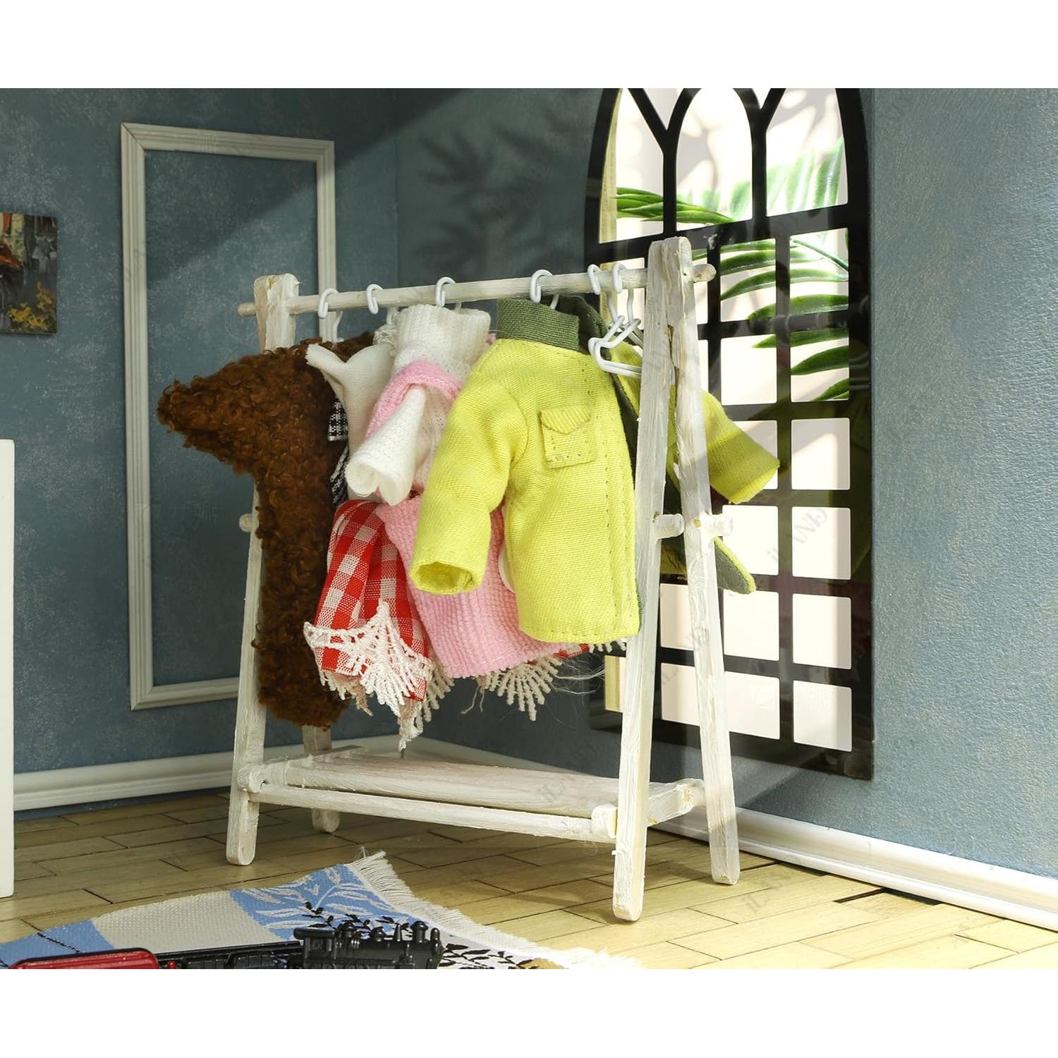 Estante Plegable iLAND con 6 Perchas Miniatura 1/12