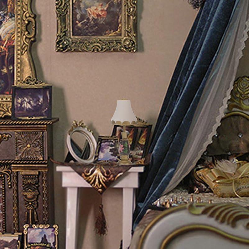 Didiseaon 4pcs Mini Floor Lamp Miniature Floor Light Resin Vintage Fake Led Desk Lamp Post Battery Table Lamps for Dollhouse Wall Lamp Tiny House Decor